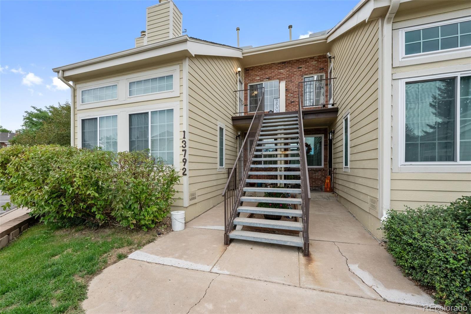 Meadow Hills Aurora Condo / Townhome | MLS #: 581231613792 E Lehigh Avenue B, Aurora Beds: 2 Baths: 1 Price: $219,000
