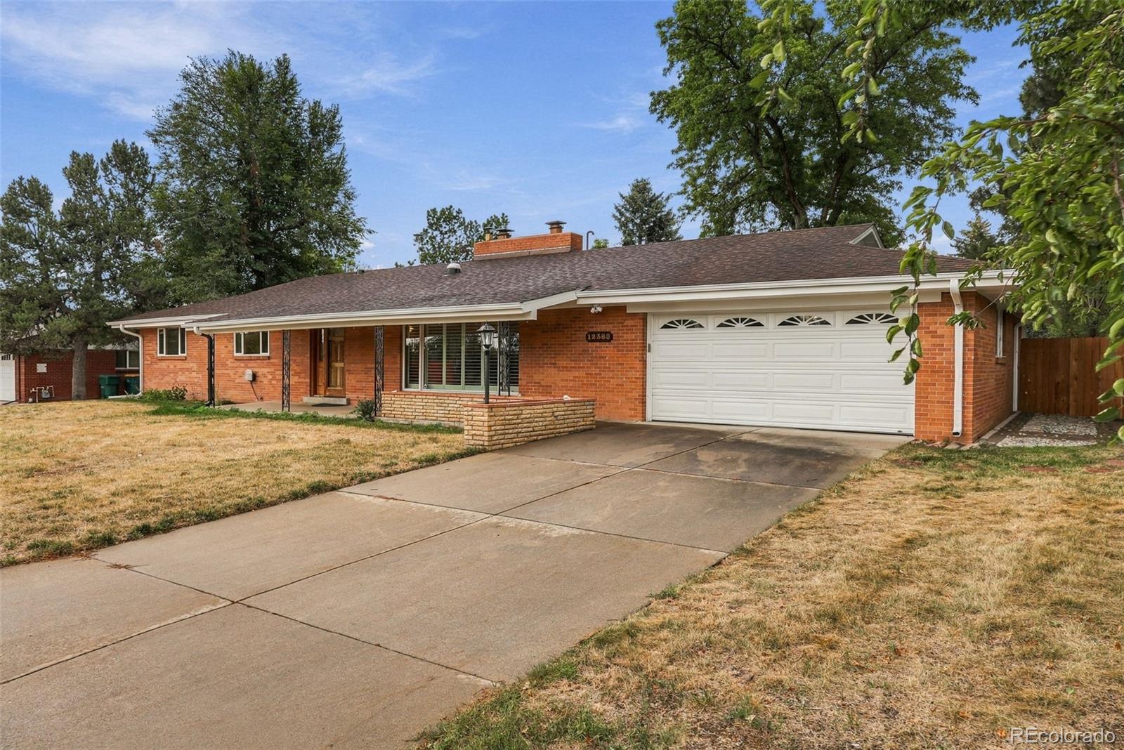  Lakewood Home | MLS #: 335345612380 W 20th Avenue, Lakewood Beds: 3 Baths: 2 Price: $699,900