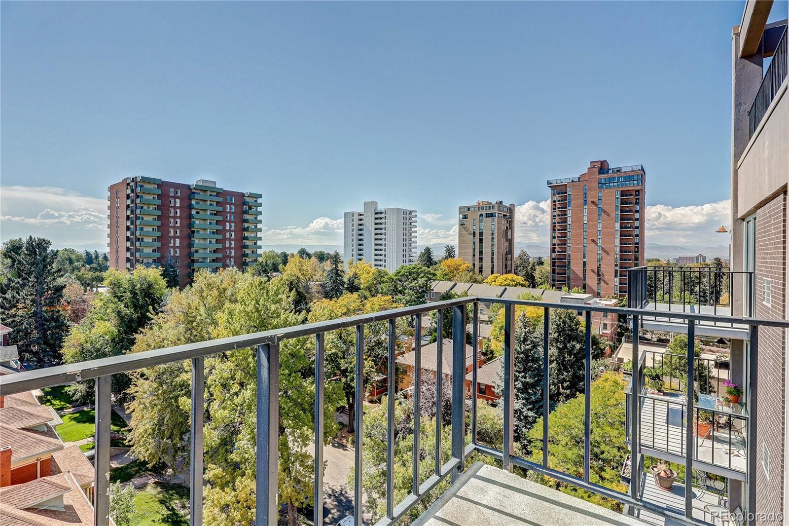  Denver Condo / Townhome | MLS #: 23094521150  Vine Street 1002, Denver Beds: 2 Baths: 2 Price: $424,900