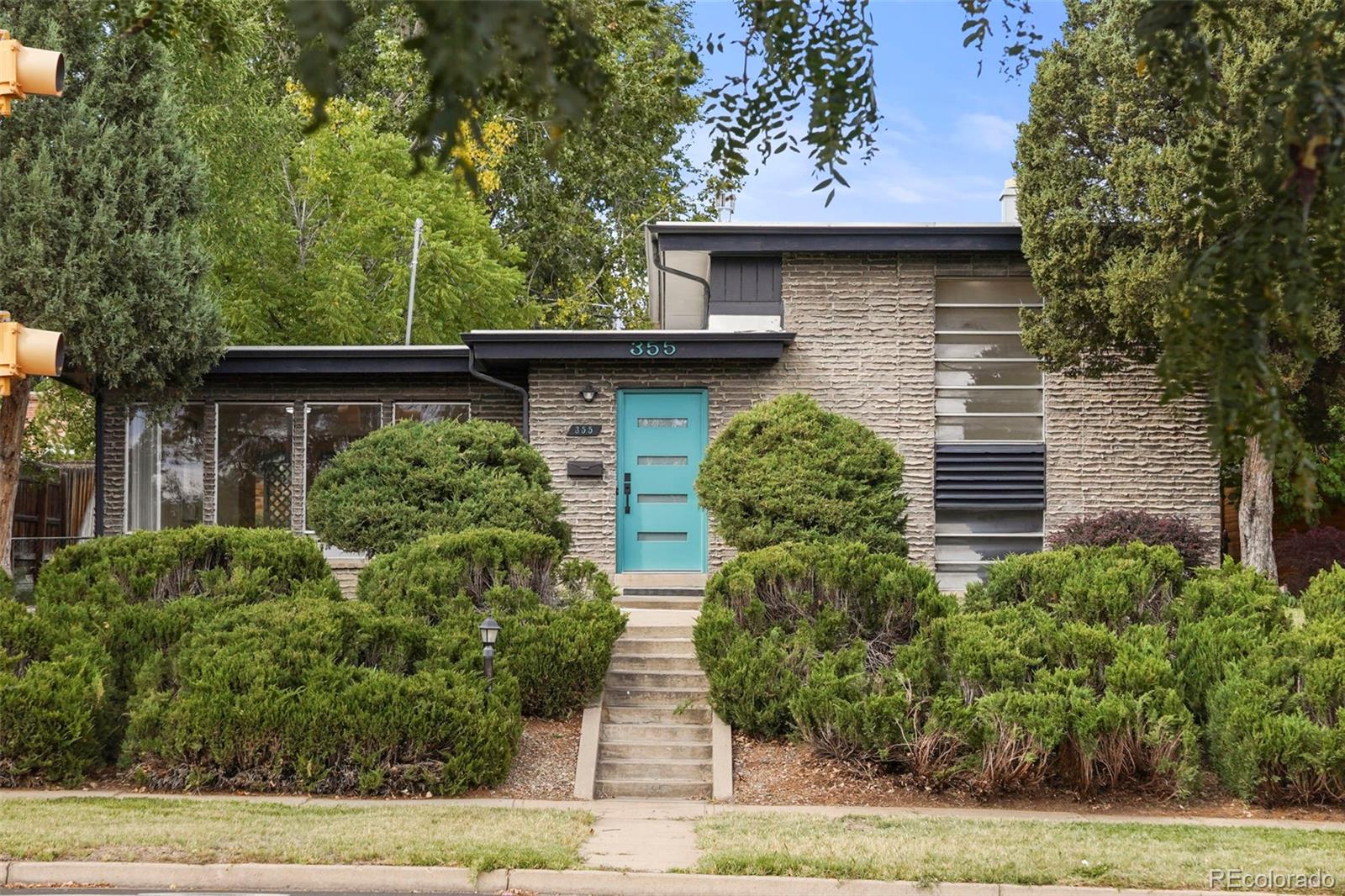 Broomfield Heights Broomfield Home | MLS #: 8333343355 W Midway Boulevard, Broomfield Beds: 3 Baths: 2 Price: $617,000
