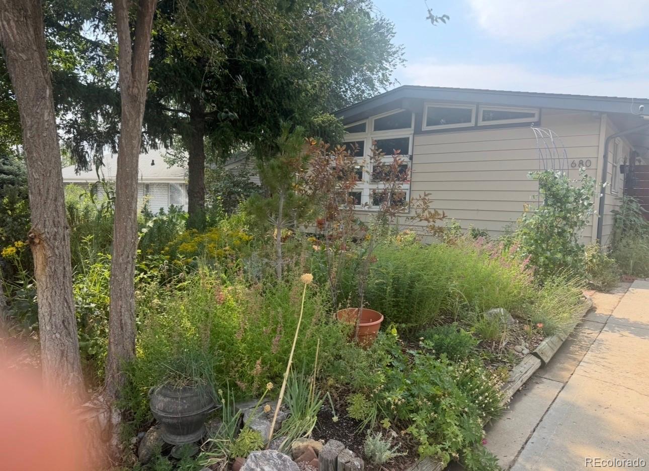  Denver Home | MLS #: 6649825680  Bronco Road, Denver Beds: 3 Baths: 1 Price: $399,900