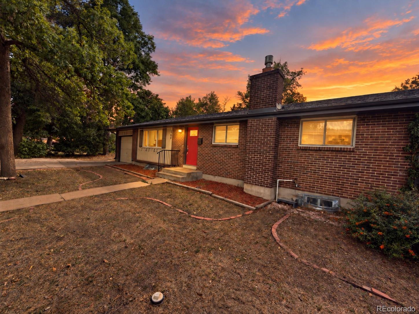 Littleton Home | MLS #: 4831868562 W Easter Avenue, Littleton Beds: 5 Baths: 3 Price: $599,900