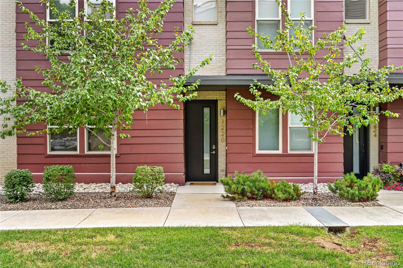 Lincoln Denver Home | MLS #: 16943561220 W 11th Avenue, Denver Beds: 3 Baths: 4 Price: $640,000