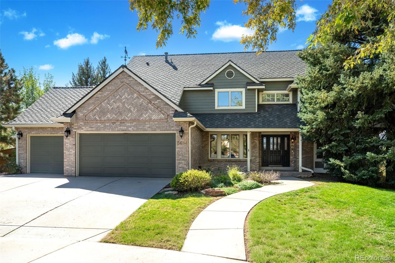 Piney Creek Centennial Home | MLS #: 18338305694 S Laredo Street, Centennial Beds: 5 Baths: 5 Price: $874,700