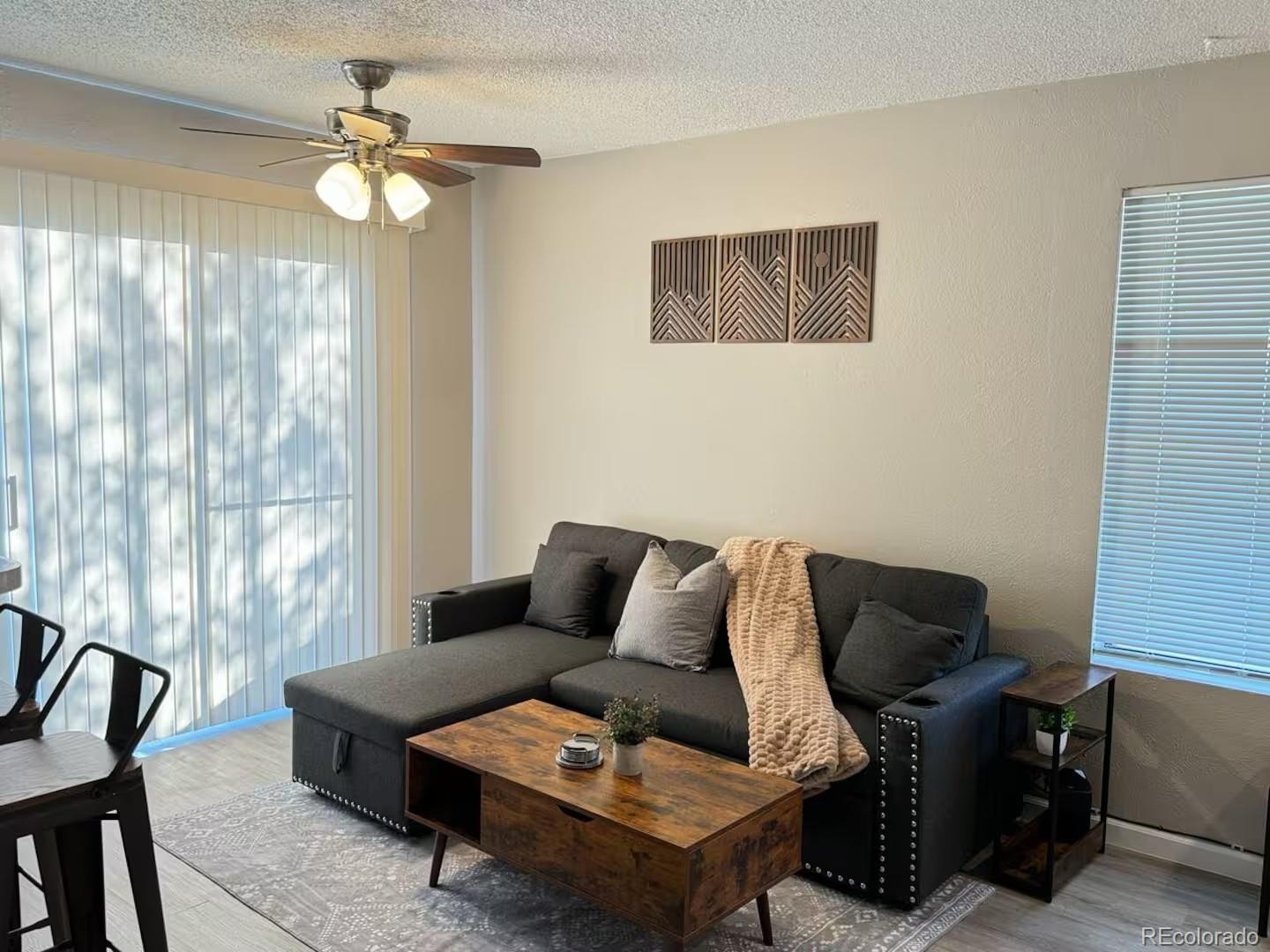  Aurora Condo / Townhome | MLS #: 313955717074 E Tennessee Drive 101, Aurora Beds: 1 Baths: 1 Price: $189,900