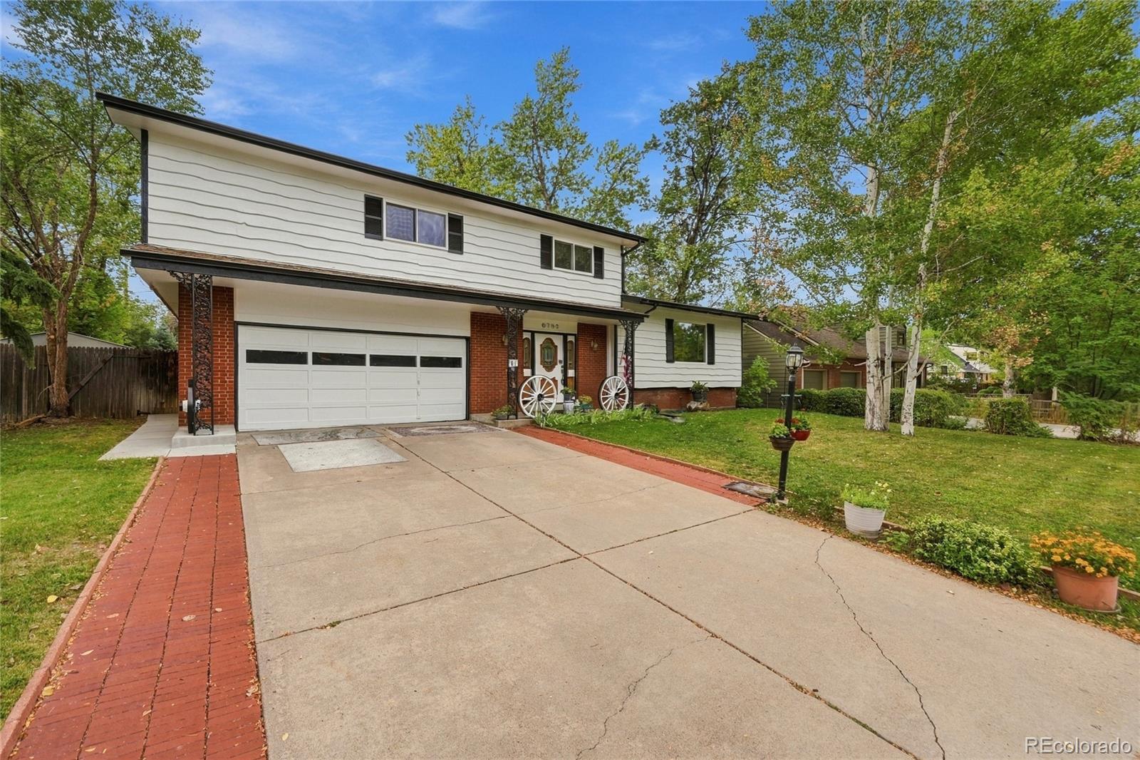 6760 W 4th Place, lakewood&nbsp; House Search MLS Picture