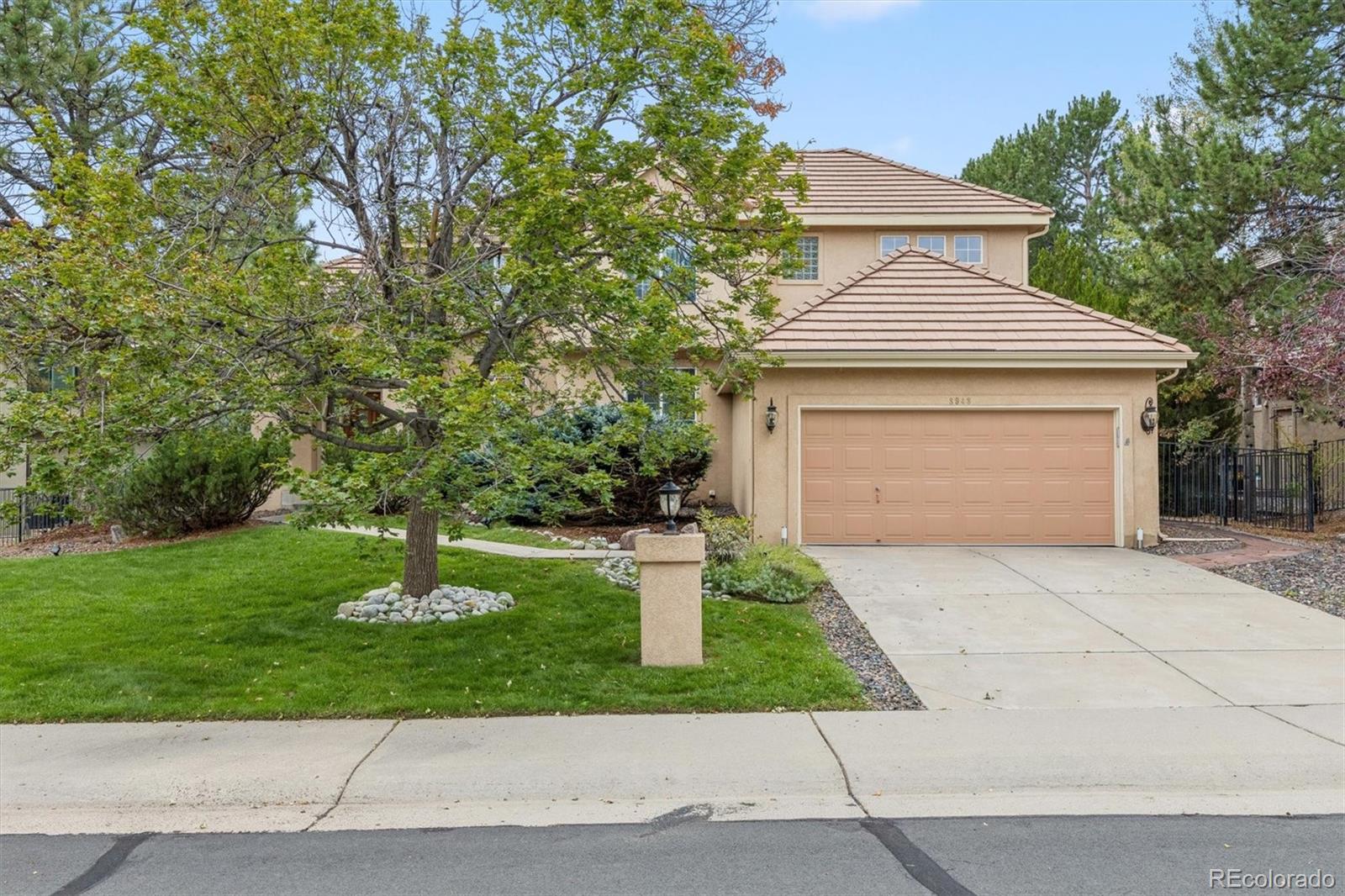 lone tree&nbsp; House Search Picture