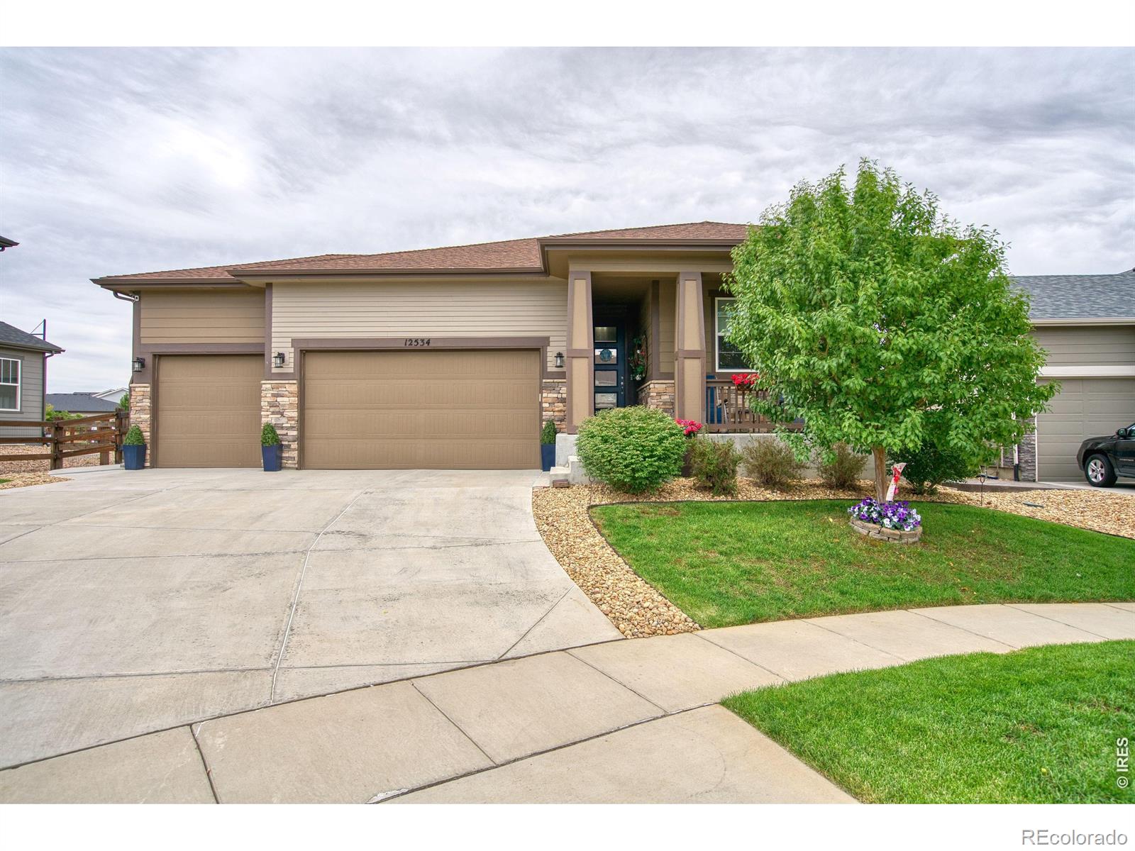 firestone&nbsp; House Search Picture