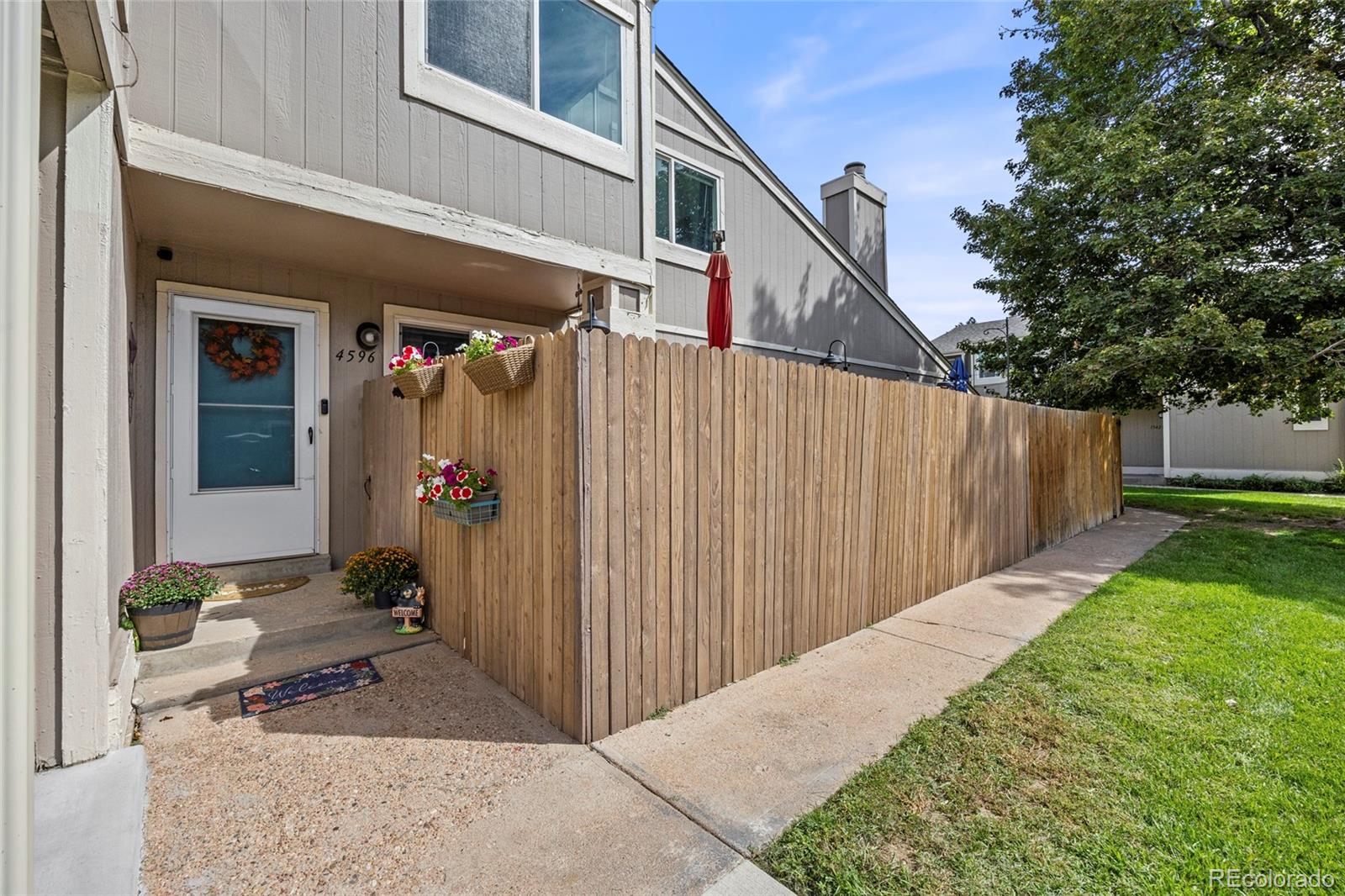 aurora&nbsp; House Search Picture