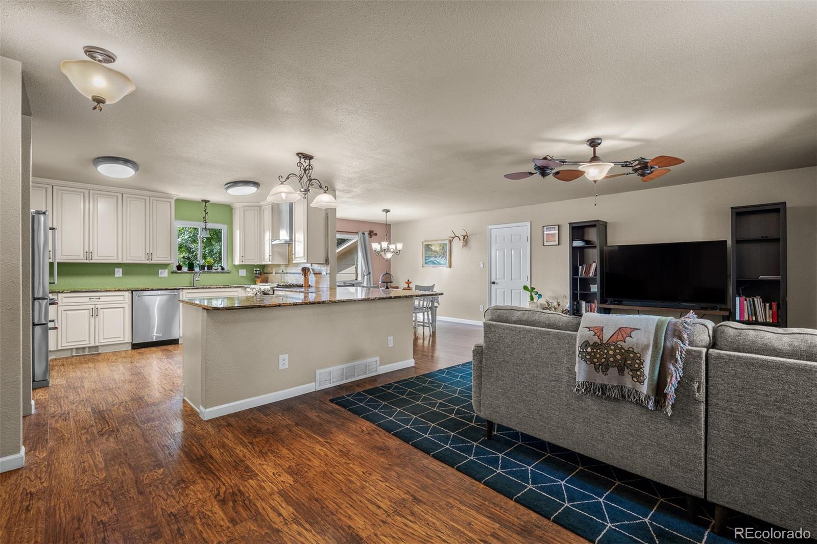 5119  Constitution Avenue, colorado springs&nbsp; House Search MLS Picture