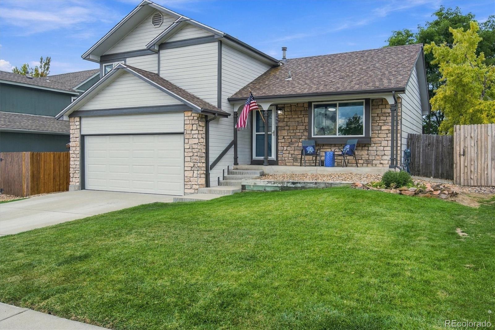  Littleton Home | MLS #: 292104312668 W Prentice Drive, Littleton Beds: 3 Baths: 3 Price: $599,000