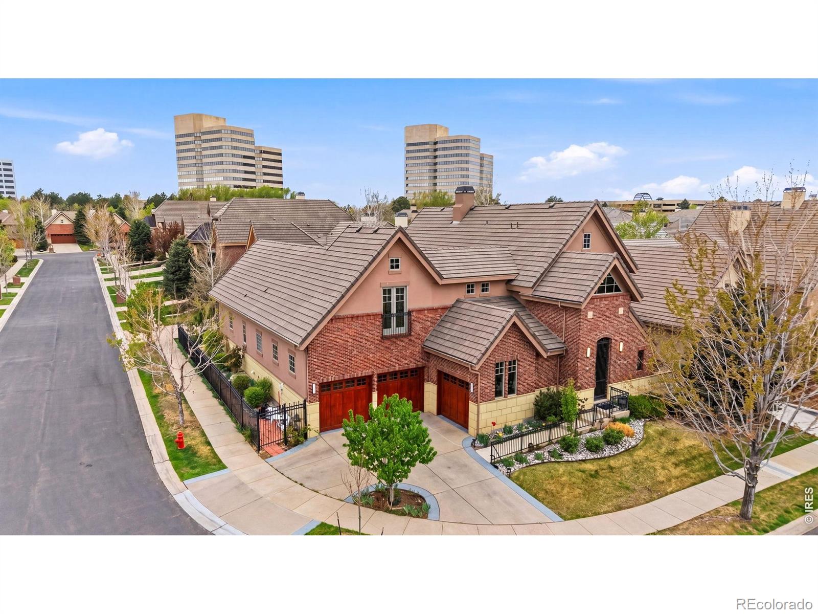 39  Royal Ann Drive, greenwood village&nbsp; House Search MLS Picture