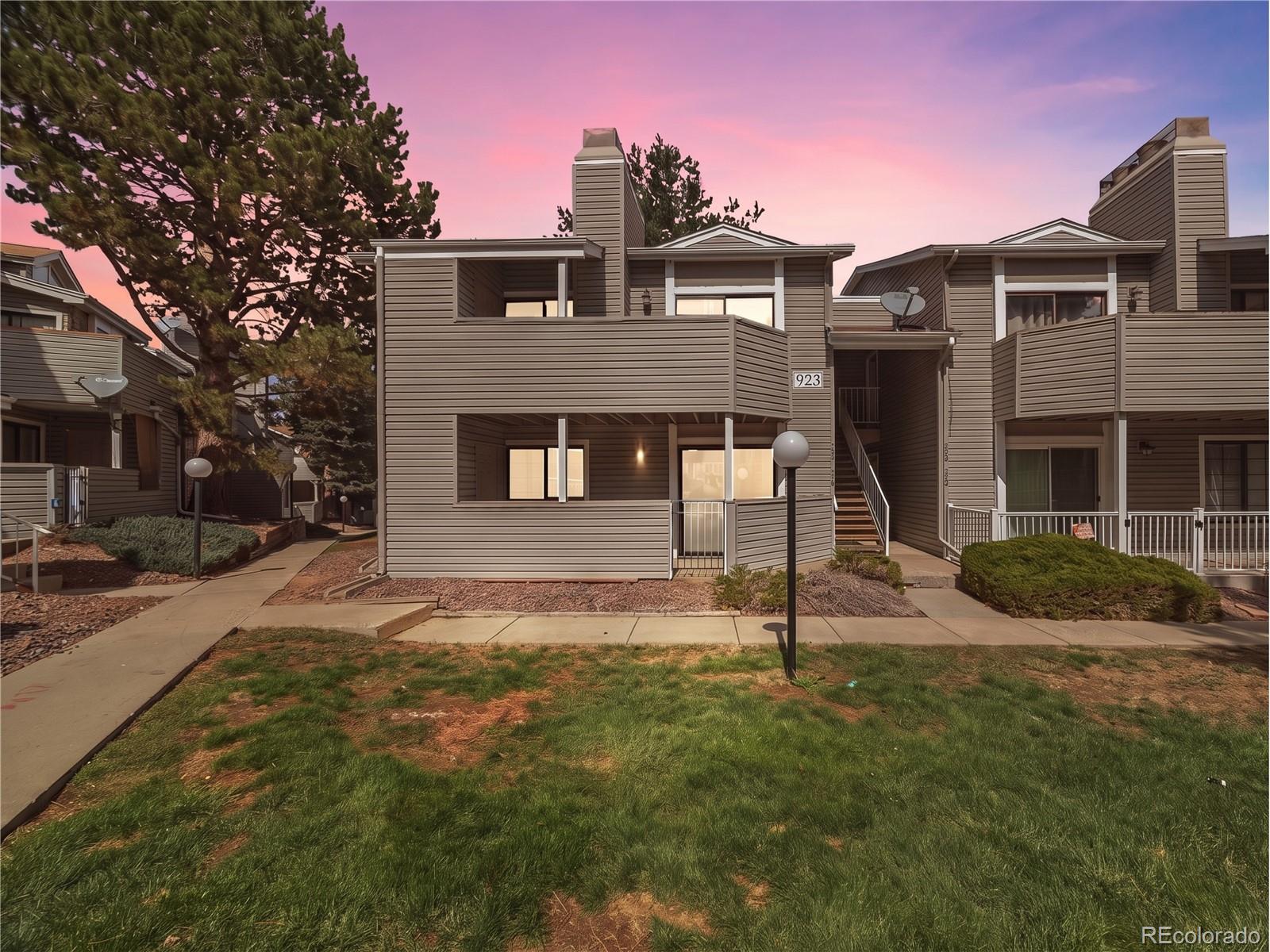 aurora&nbsp; House Search Picture