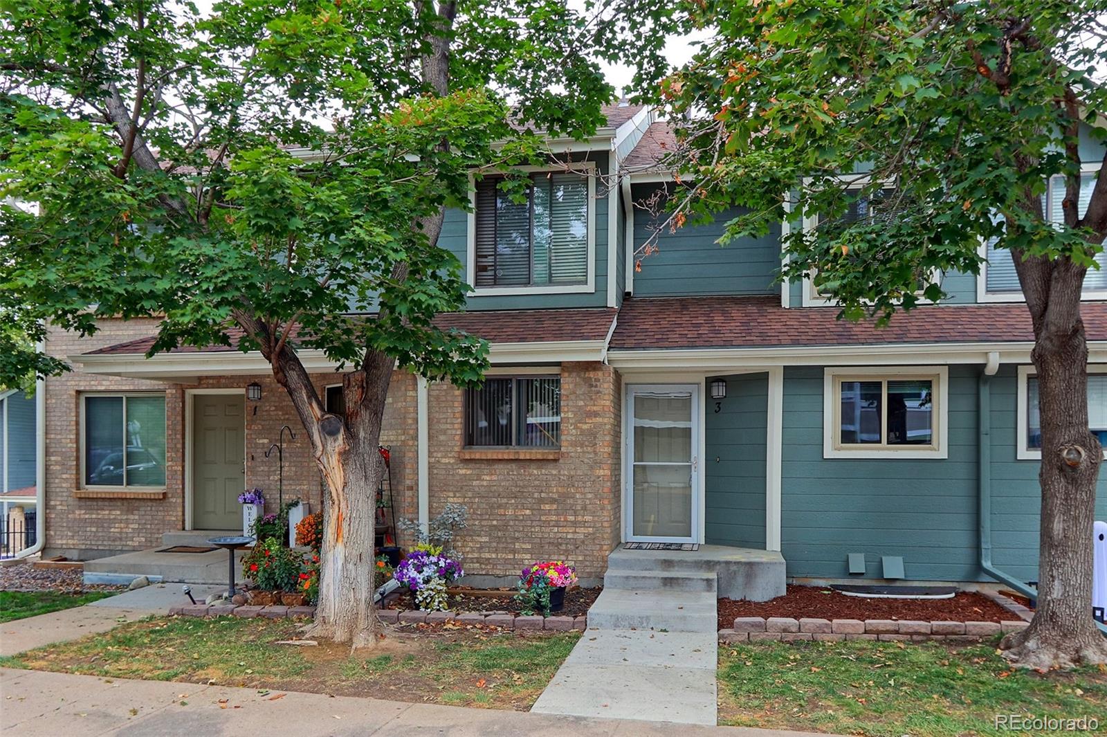 Bear Creek Lakewood Home | MLS #: 42844718745 W Cornell Avenue, Lakewood Beds: 2 Baths: 2 Price: $325,000
