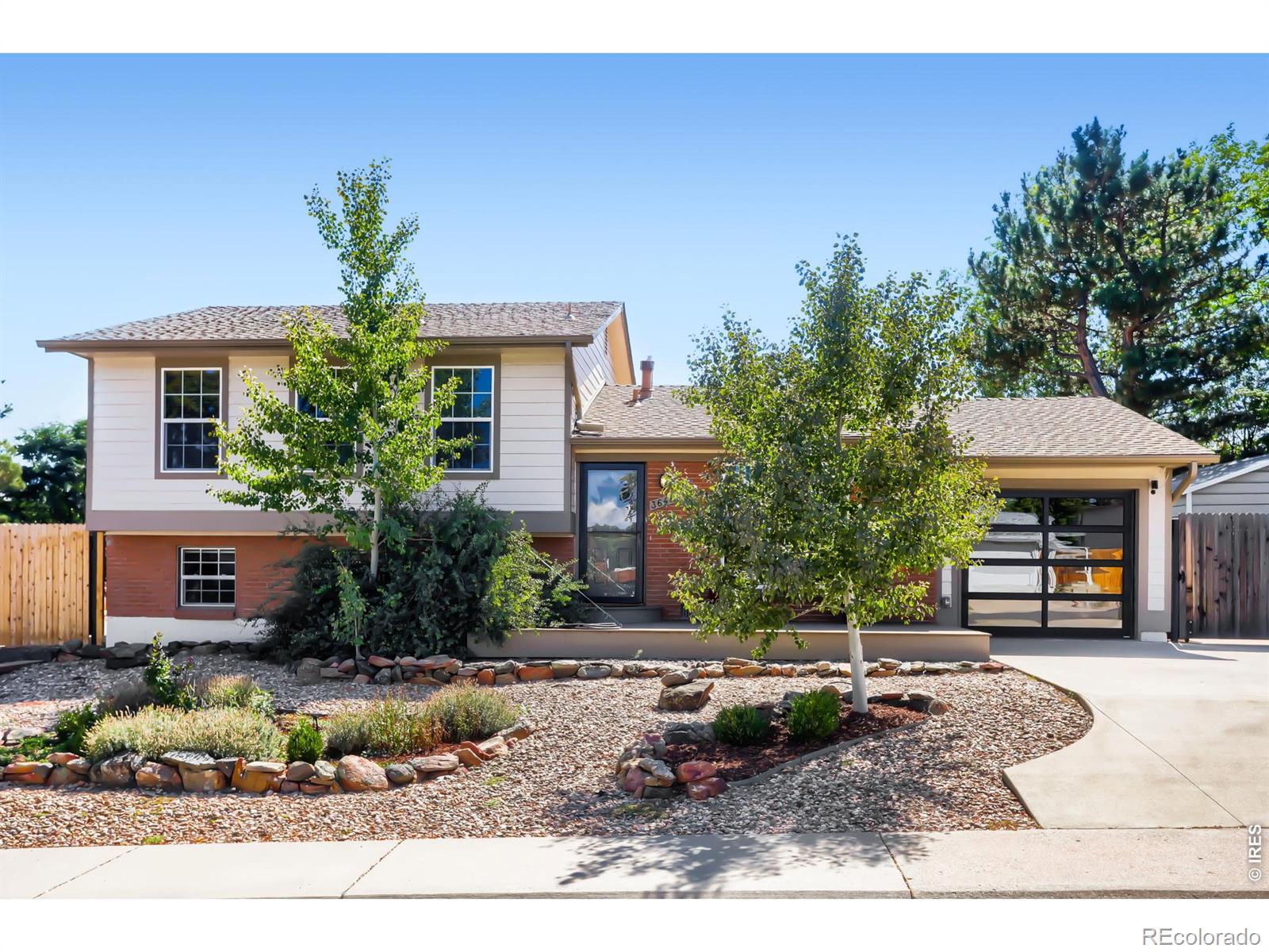  Denver Home | MLS #: 45678910691953643 S Newcombe Way, Denver Beds: 3 Baths: 2 Price: $688,500