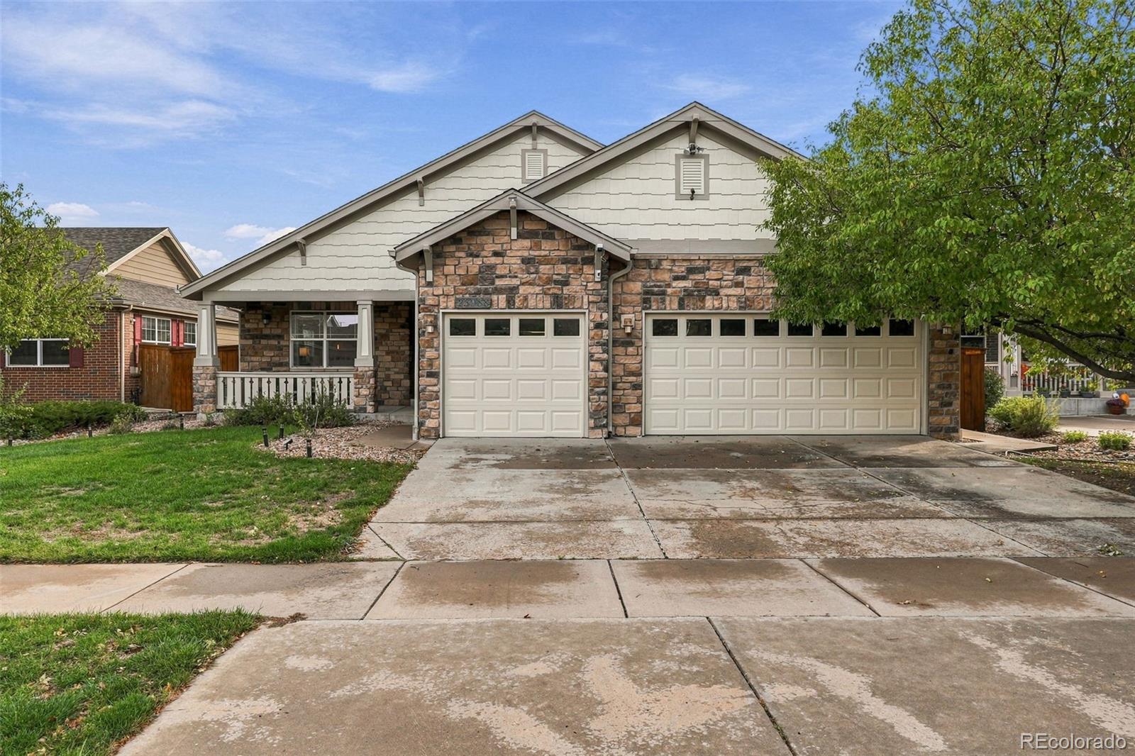  Aurora Home | MLS #: 841154323988 E Bellewood Drive, Aurora Beds: 4 Baths: 3 Price: $625,000