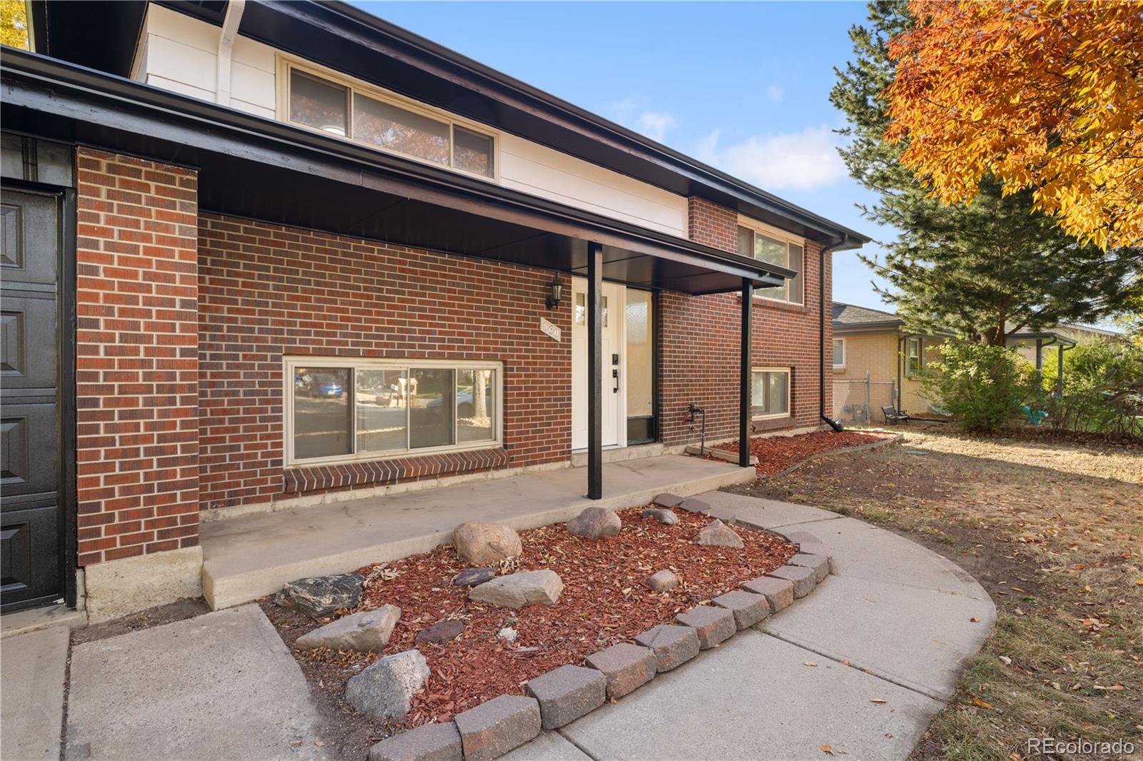 860  Newcombe Street, lakewood&nbsp; House Search MLS Picture
