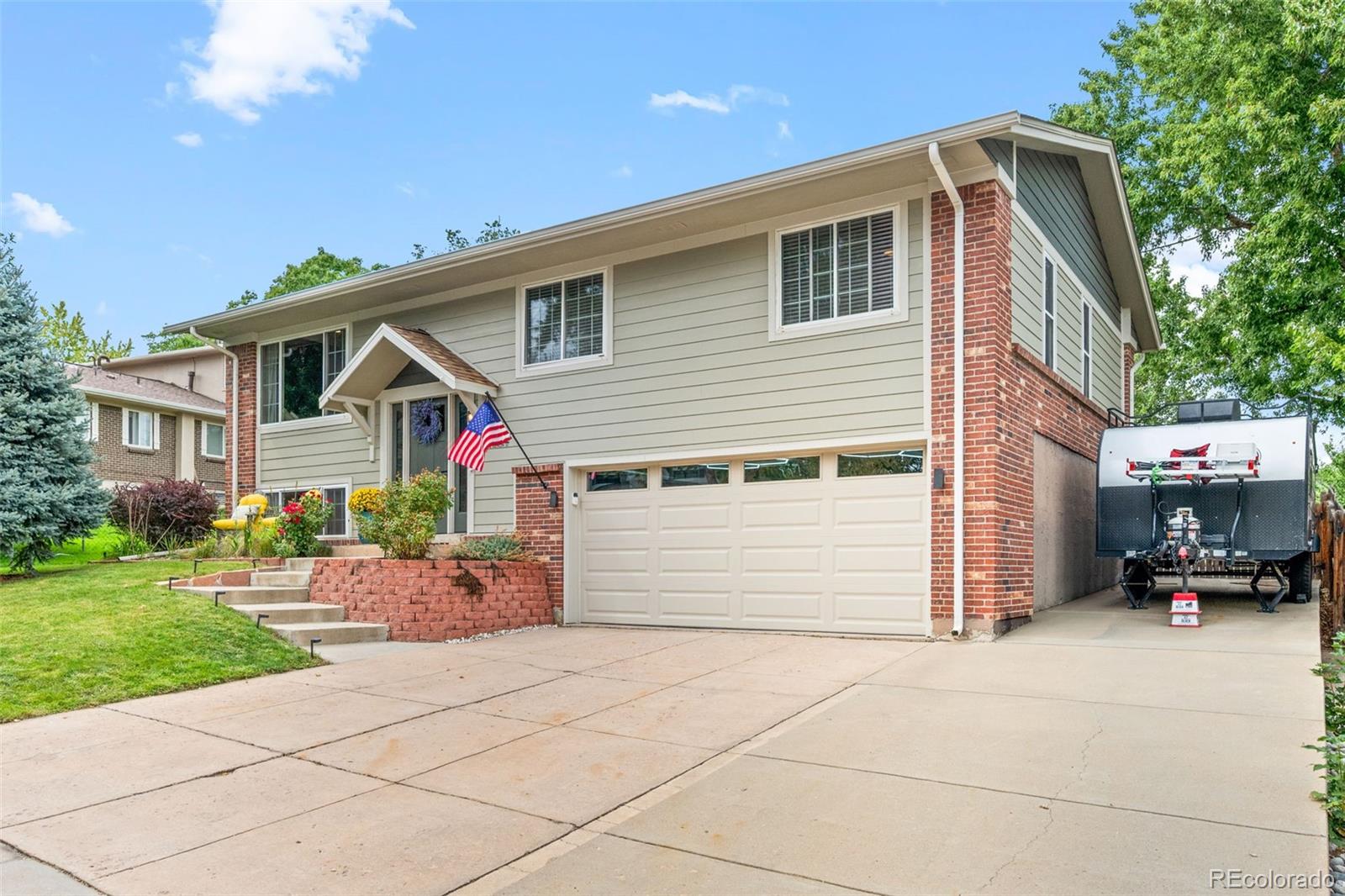 2137 S Xenon Street, lakewood&nbsp; House Search MLS Picture
