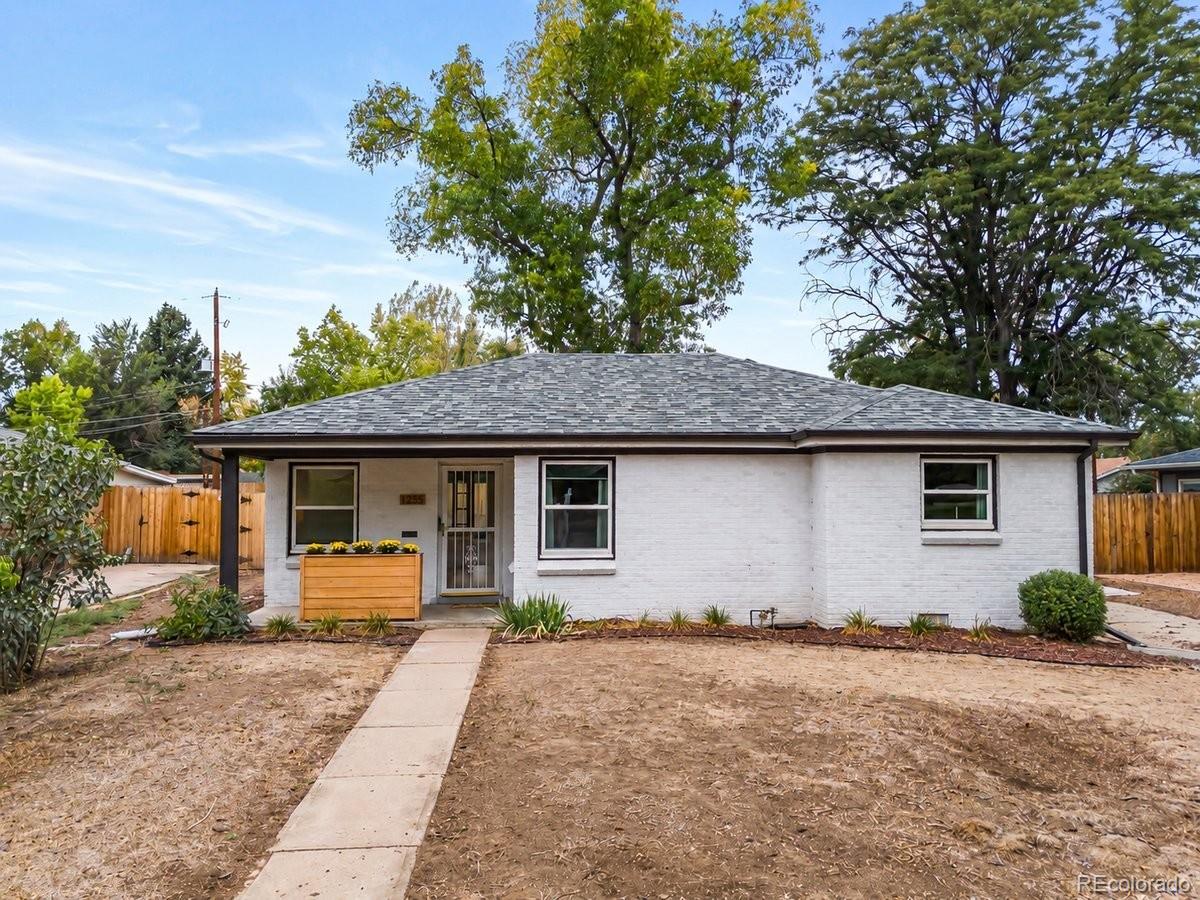  Lakewood Home | MLS #: 24890491255  Teller Street, Lakewood Beds: 3 Baths: 2 Price: $510,000