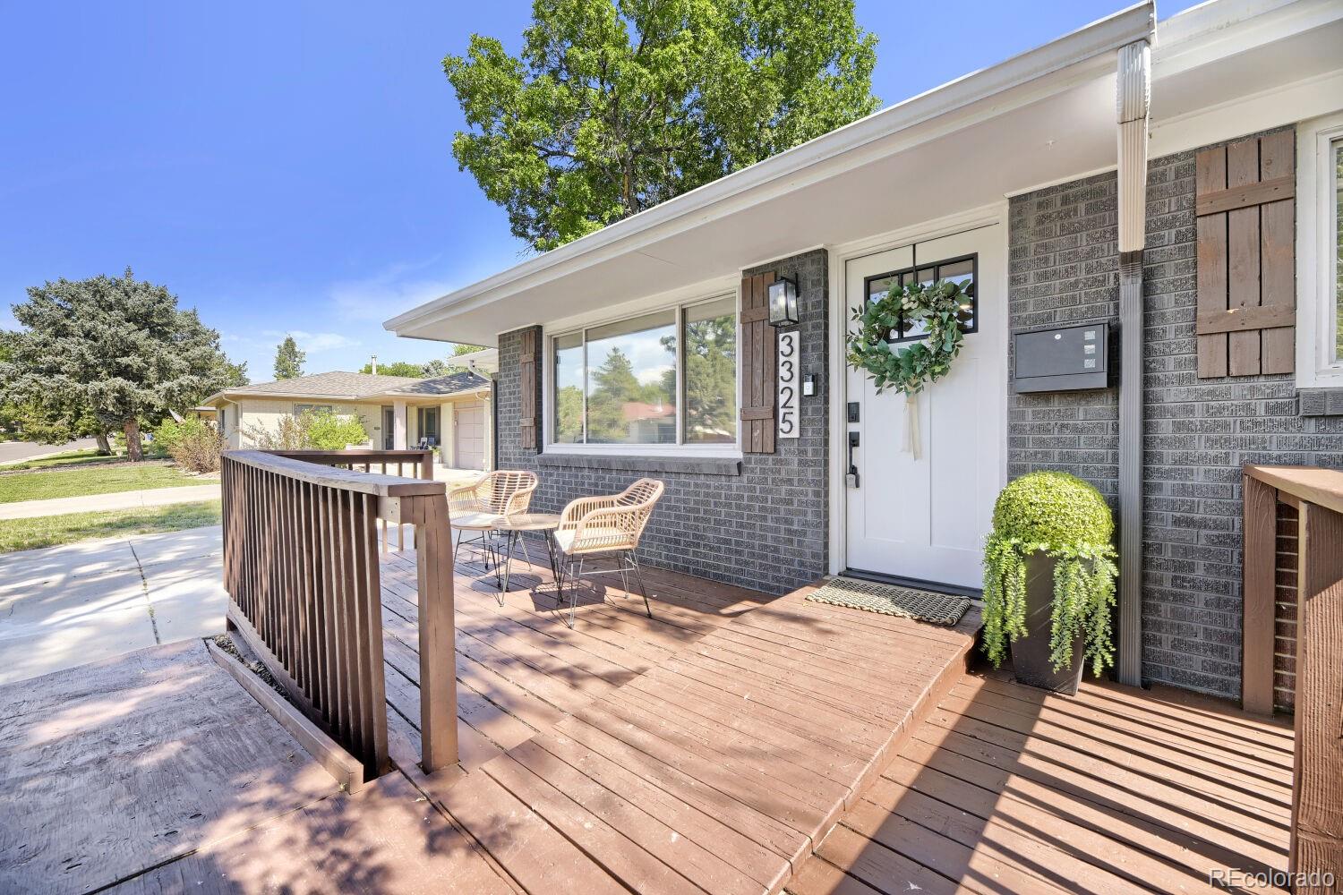  Littleton Home | MLS #: 81885873325 W Arlington Avenue, Littleton Beds: 4 Baths: 3 Price: $664,900