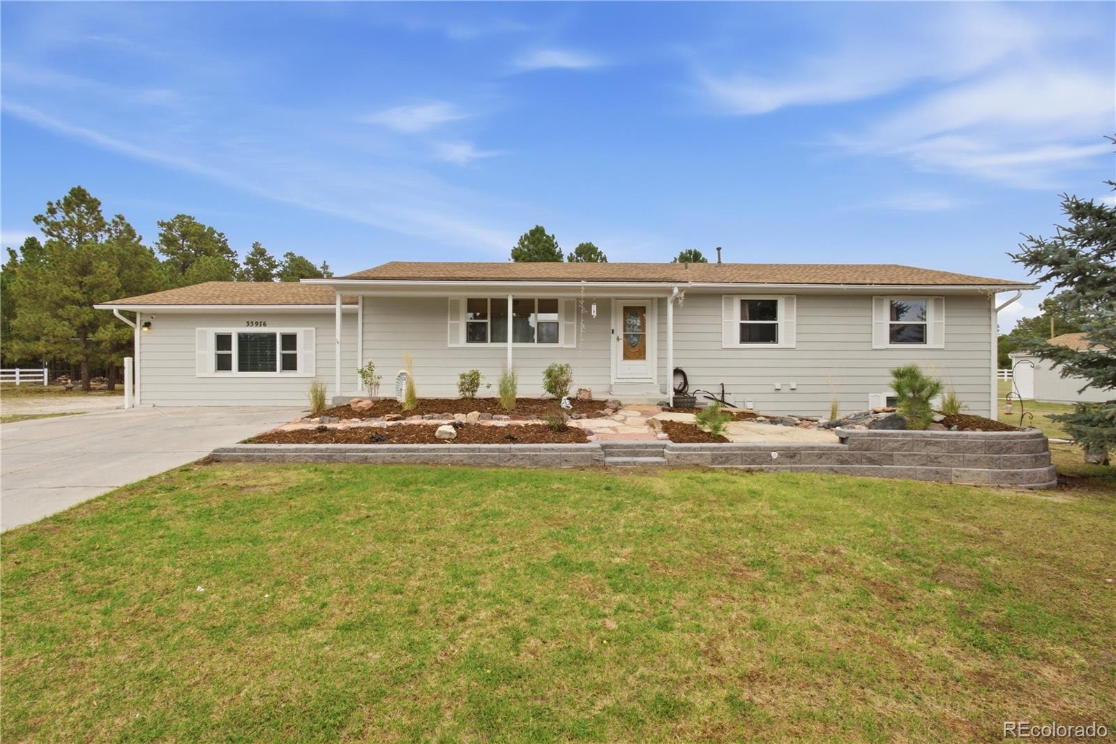  Elizabeth Home | MLS #: 392193333976  Hummingbird Drive, Elizabeth Beds: 6 Baths: 3 Price: $715,000