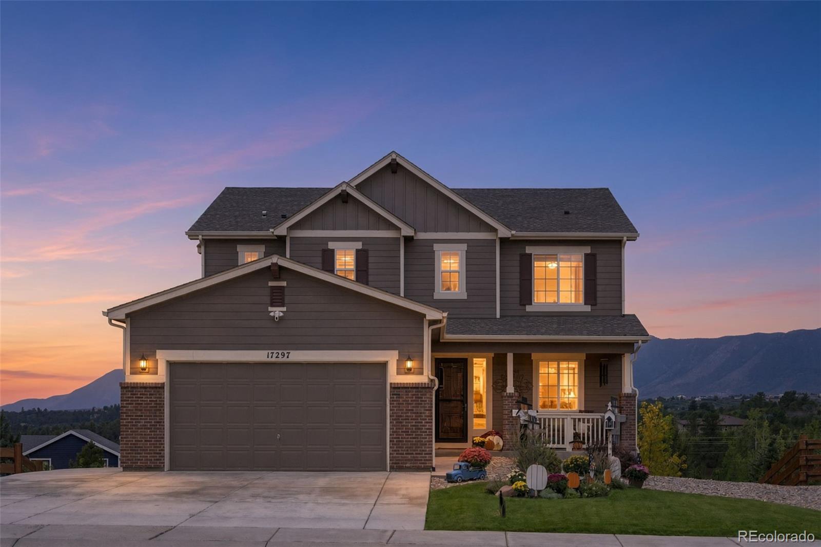  Monument Home | MLS #: 296014917297  Leisure Lake Drive, Monument Beds: 4 Baths: 3 Price: $799,000