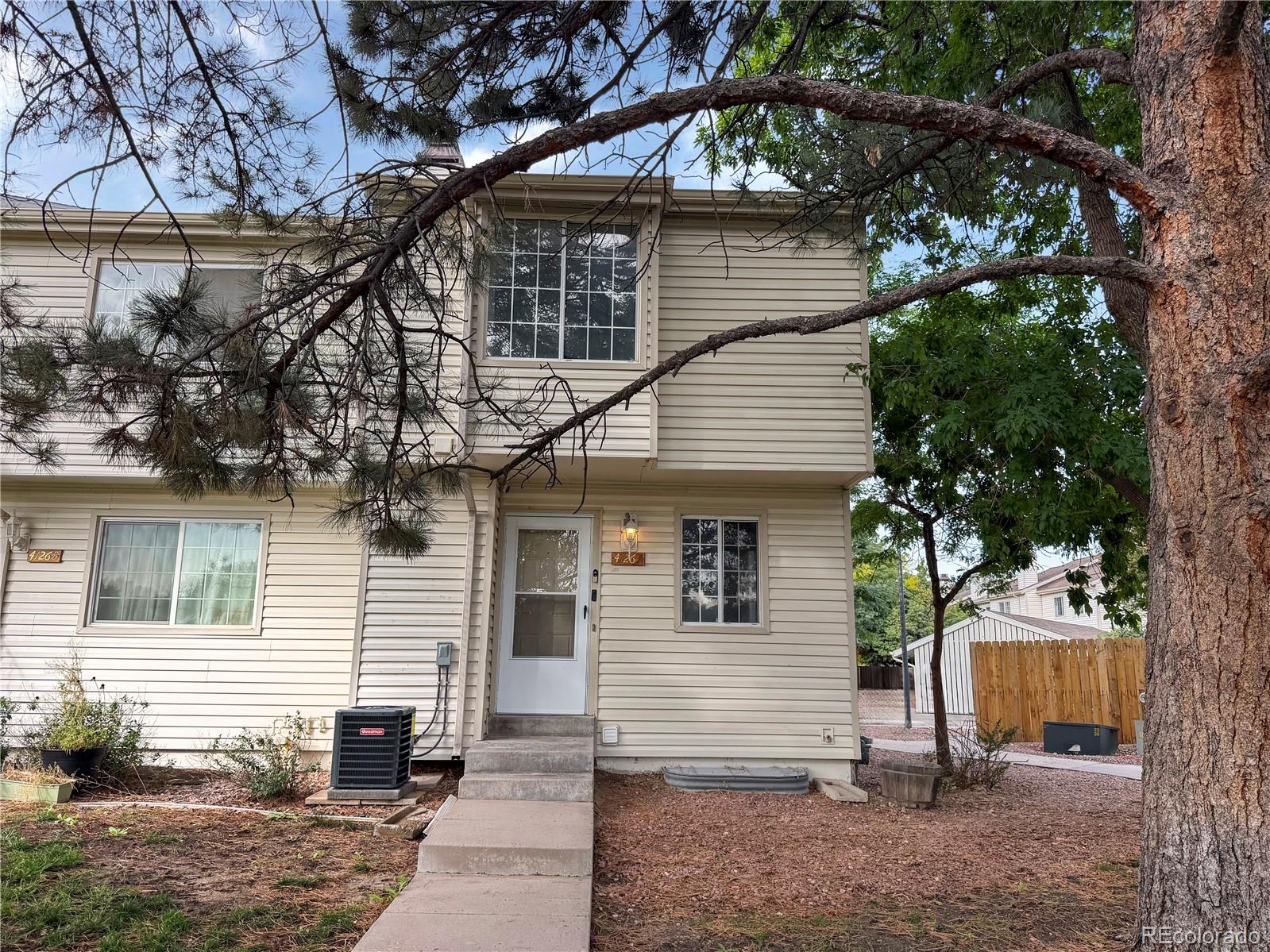 aurora&nbsp; House Search Picture