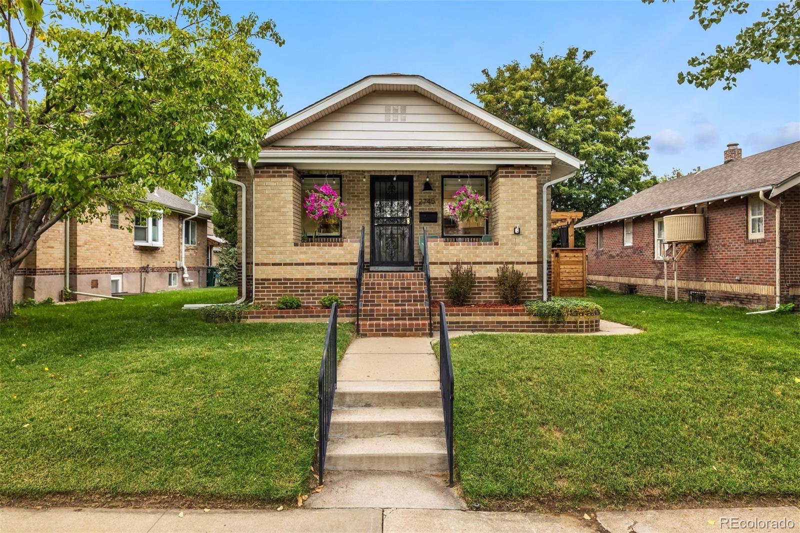  Denver Home | MLS #: 25328162745 W 40th Avenue, Denver Beds: 3 Baths: 2 Price: $825,000