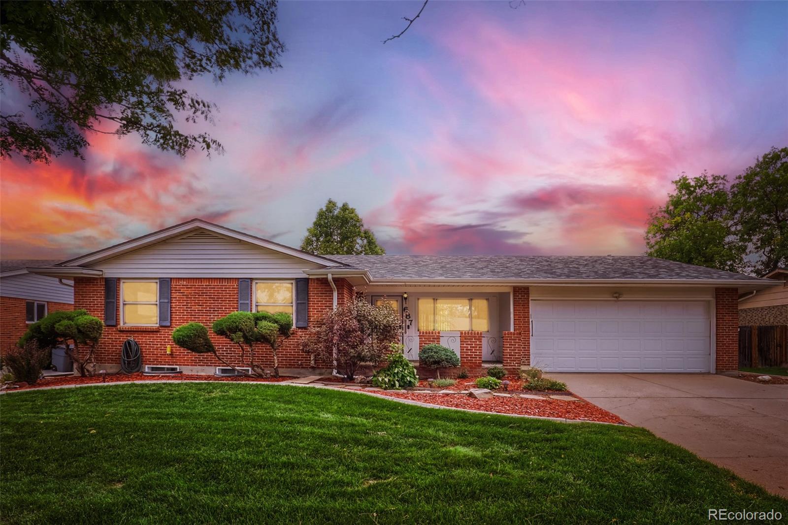  Aurora Home | MLS #: 1525597687 S Oswego Court, Aurora Beds: 3 Baths: 3 Price: $480,000