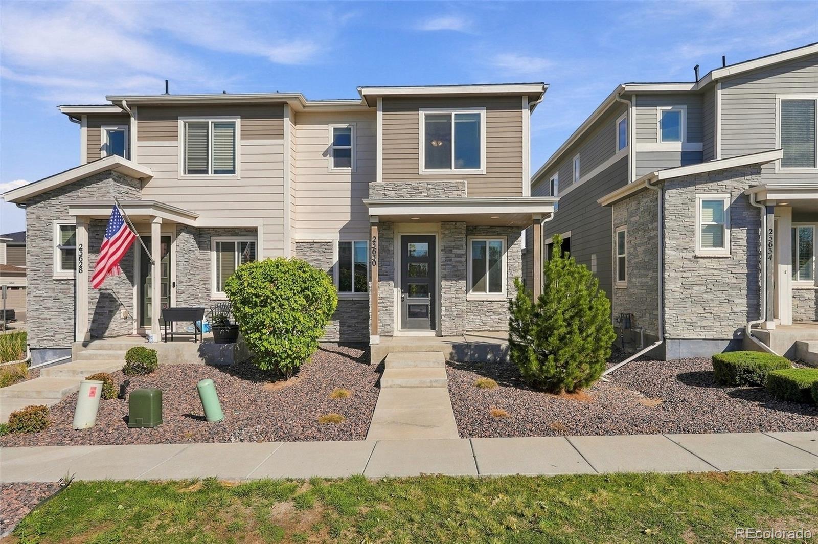 Cross Creek Aurora Condo / Townhome | MLS #: 892646523630 E 5th Place , Aurora Beds: 3 Baths: 3 Price: $365,900