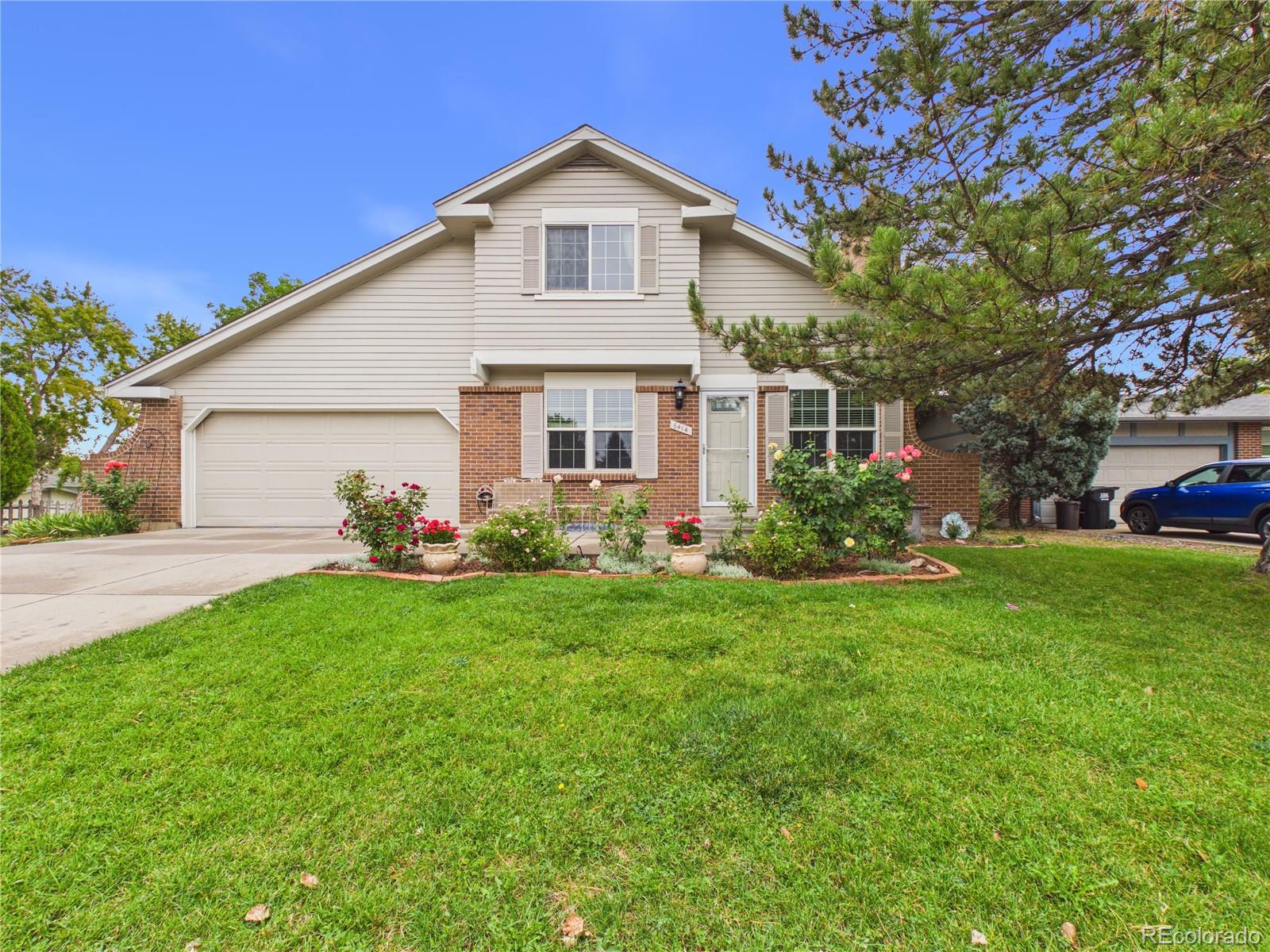  Littleton Home | MLS #: 54678606414 S Lee Court, Littleton Beds: 4 Baths: 3 Price: $575,000