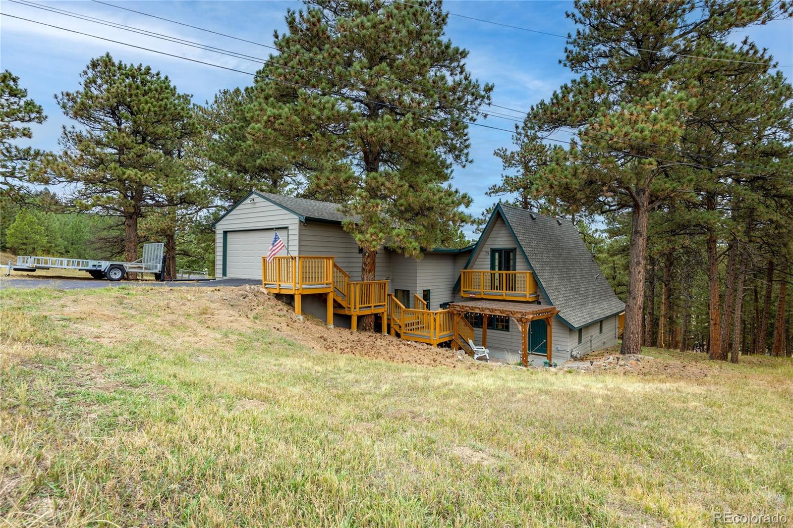 Golden Home | MLS #: 412260821959  Grandview Avenue, Golden Beds: 3 Baths: 2 Price: $895,000