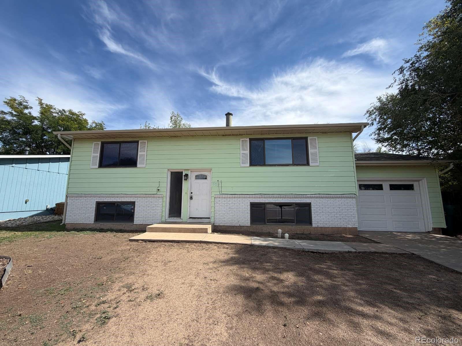  Fountain Home | MLS #: 3388943522  Clearview Drive, Fountain Beds: 4 Baths: 2 Price: $235,000