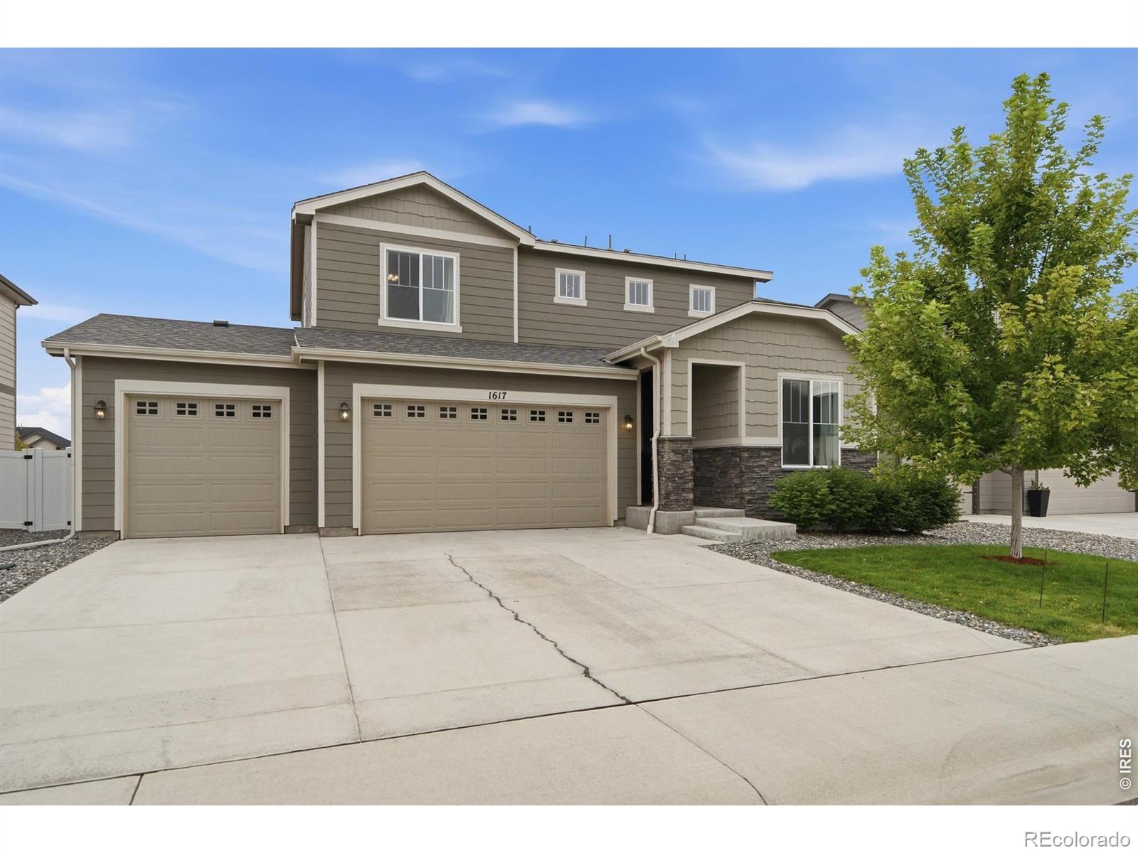 1617  Northcroft Drive, windsor&nbsp; House Search MLS Picture