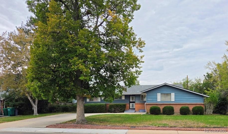  Aurora Home | MLS #: 373049613473 E Dakota Avenue, Aurora Beds: 4 Baths: 2 Price: $398,000