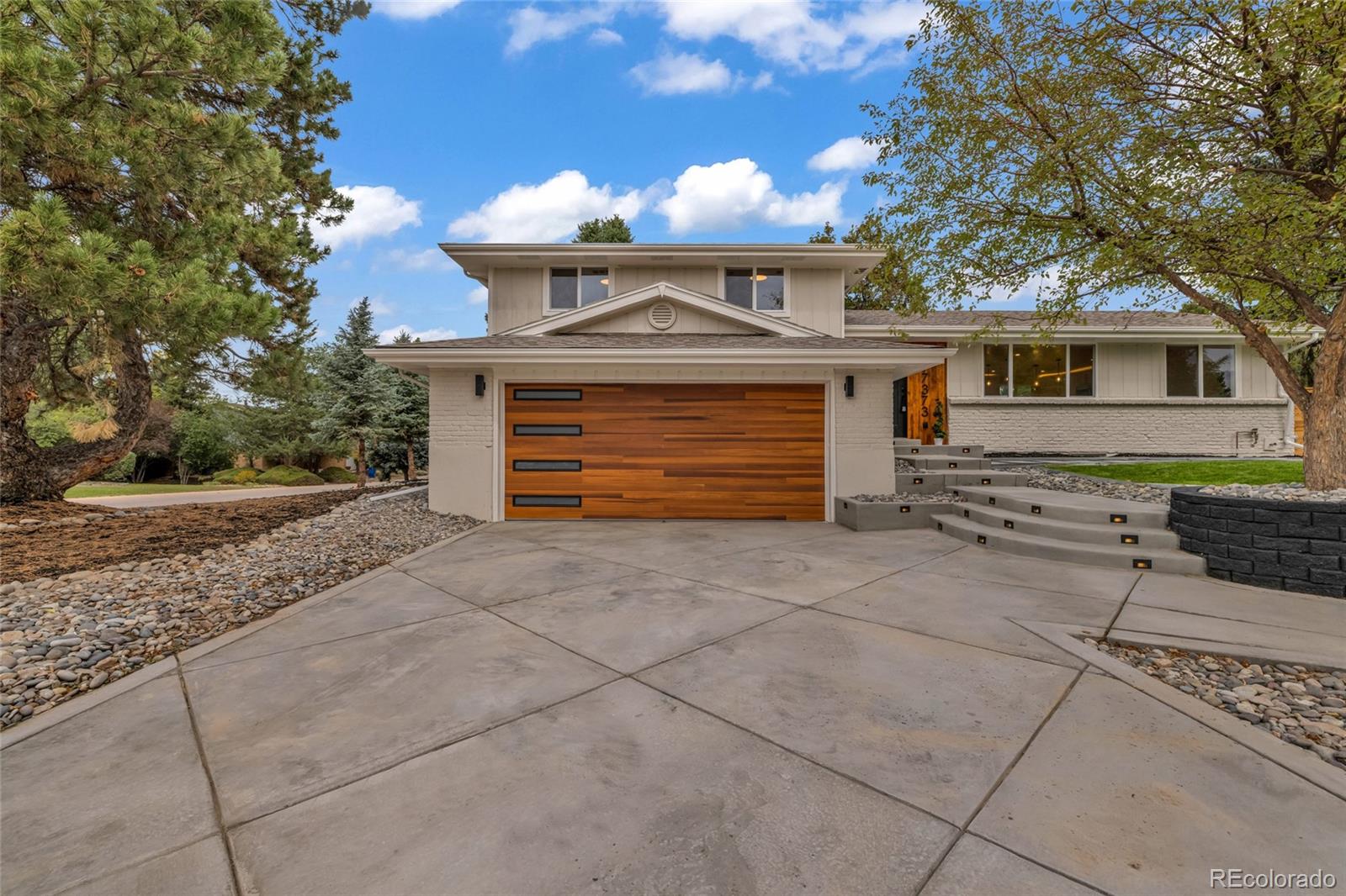  Centennial Home | MLS #: 59954847373 S Dexter Way, Centennial Beds: 5 Baths: 4 Price: $849,999