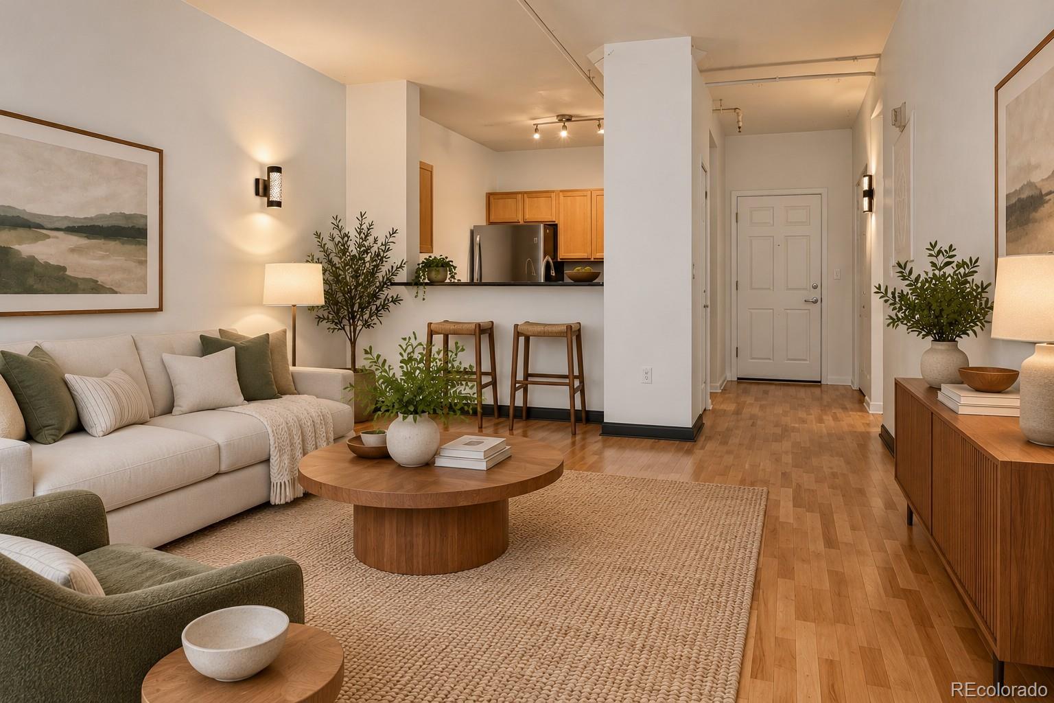  Denver Condo / Townhome | MLS #: 9872447444  17th Street 404, Denver Beds: 1 Baths: 1 Price: $235,000
