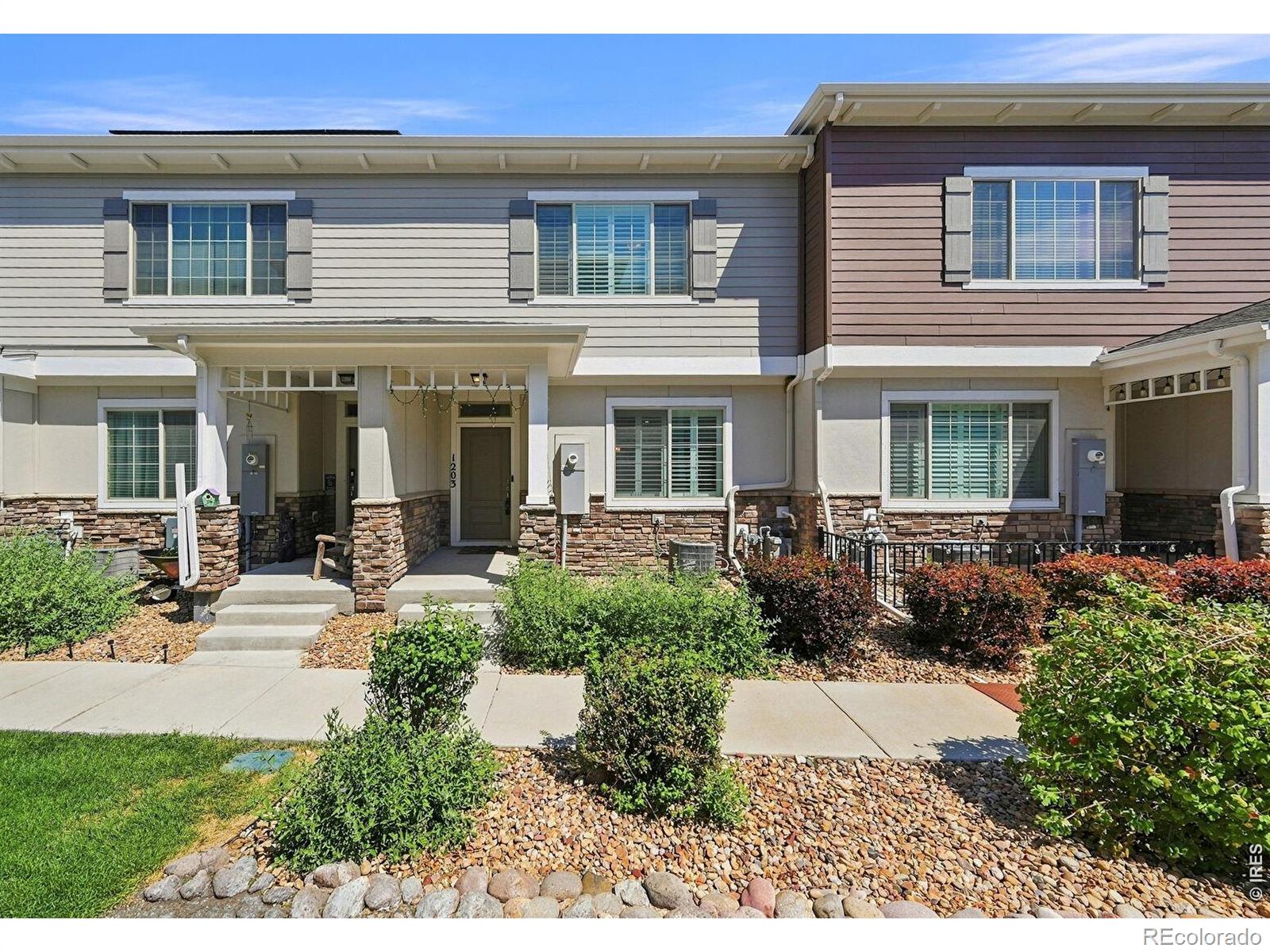 Lambertson Lakes Thornton Home | MLS #: 4567891069894867 E 98th Avenue, Thornton Beds: 3 Baths: 3 Price: $416,000