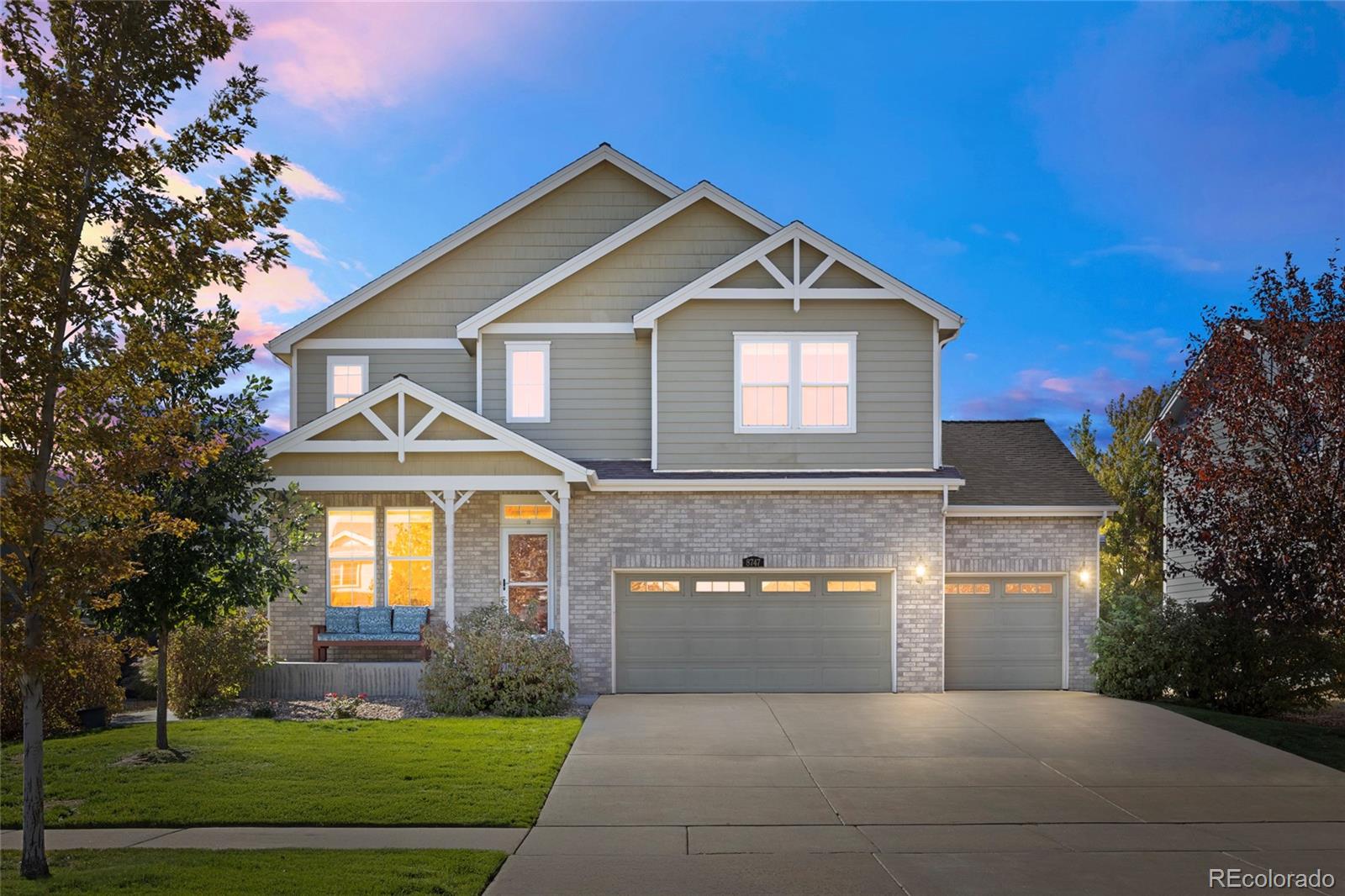  Aurora Home | MLS #: 54298168747 S Buchanan Way, Aurora Beds: 5 Baths: 4 Price: $800,000