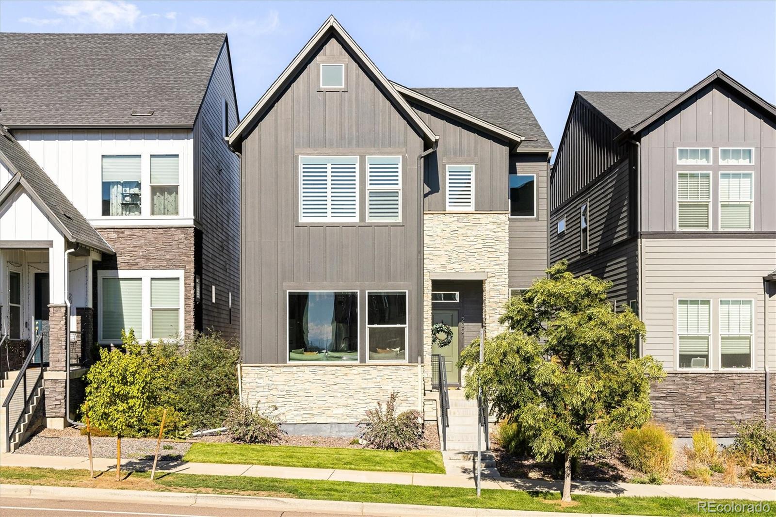  Broomfield Home | MLS #: 68664172007  Alcott Way, Broomfield Beds: 3 Baths: 3 Price: $639,000