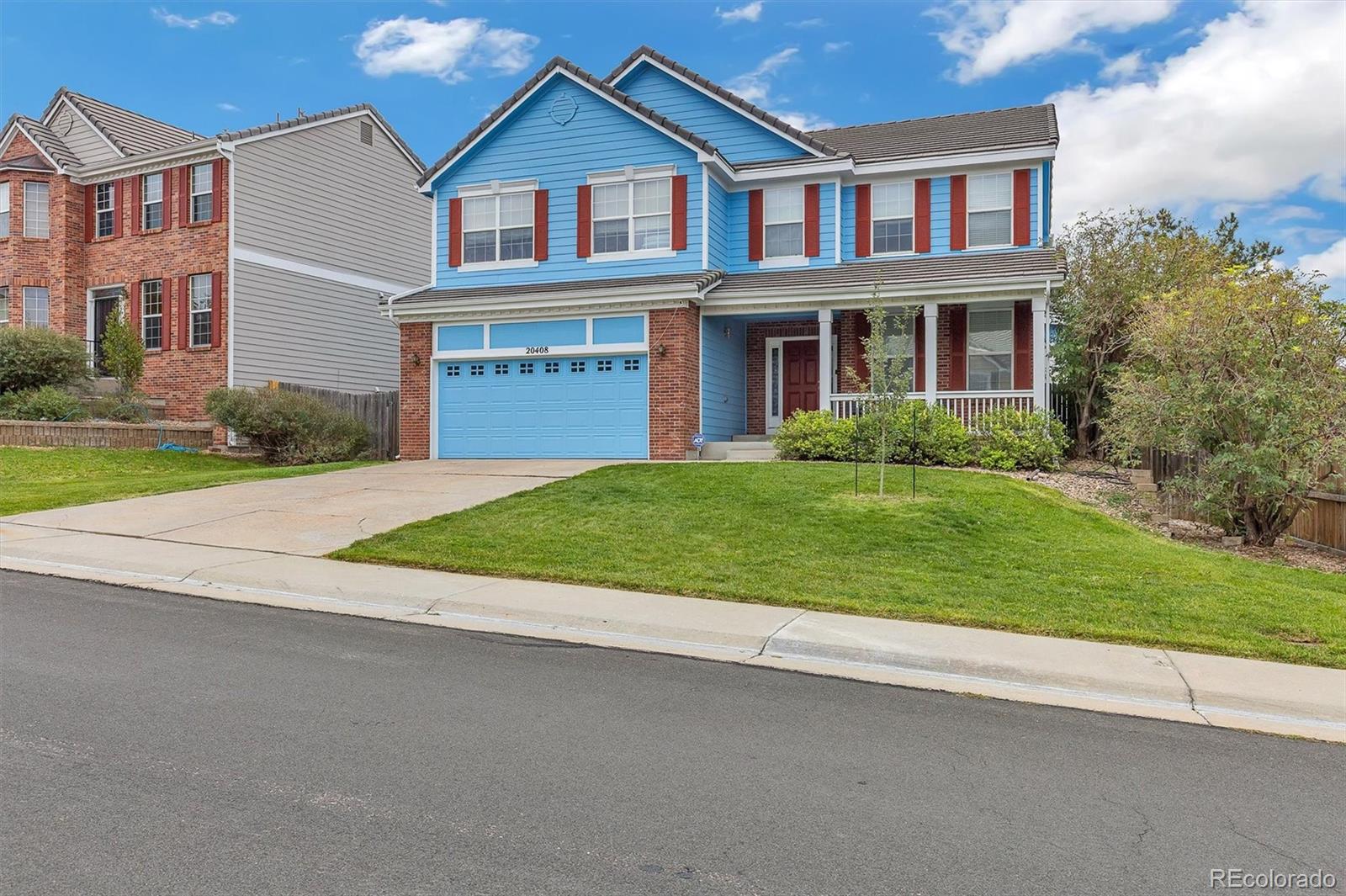  Aurora Home | MLS #: 702325520408 E Saratoga Place, Aurora Beds: 4 Baths: 3 Price: $640,000