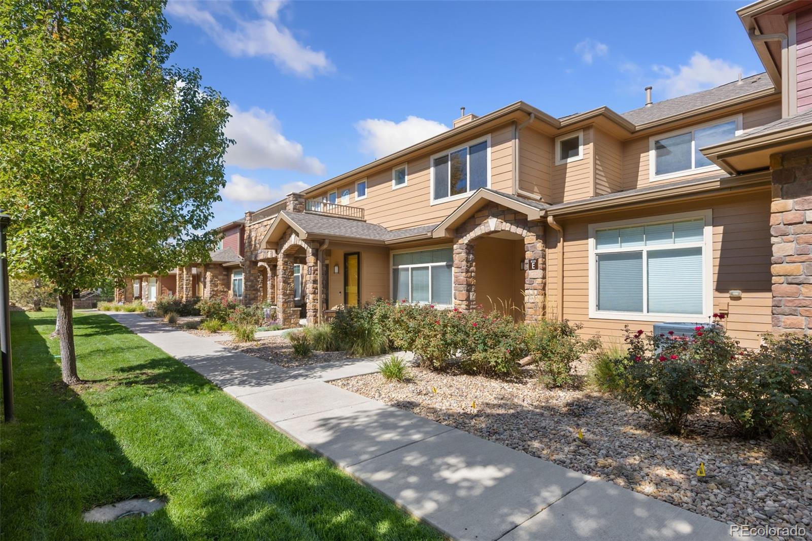  Highlands Ranch Condo / Townhome | MLS #: 32627138519  Gold Peak Drive E, Highlands Ranch Beds: 2 Baths: 2 Price: $465,000
