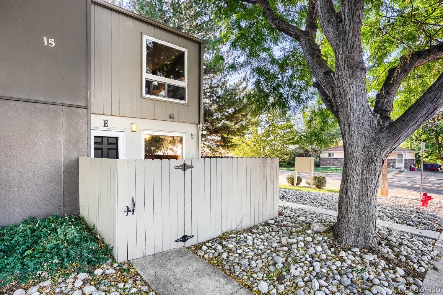  Lakewood Home | MLS #: 46395987373 W Florida Avenue, Lakewood Beds: 2 Baths: 2 Price: $230,000