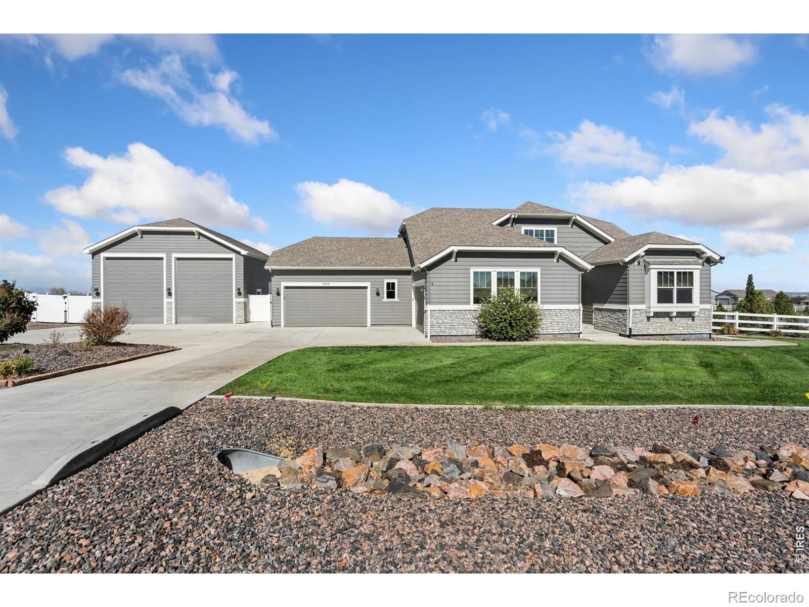  Brighton Home | MLS #: 45678910700299905 E 161st Place, Brighton Beds: 4 Baths: 4 Price: $850,000