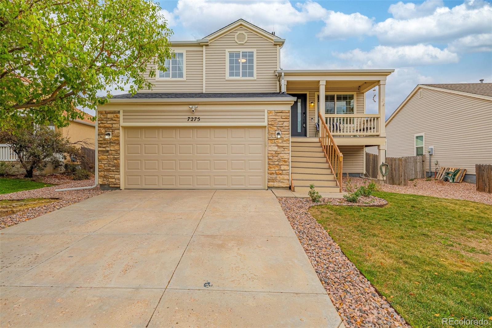  Fountain Home | MLS #: 79736747275  Village Meadows Drive, Fountain Beds: 3 Baths: 3 Price: $385,000