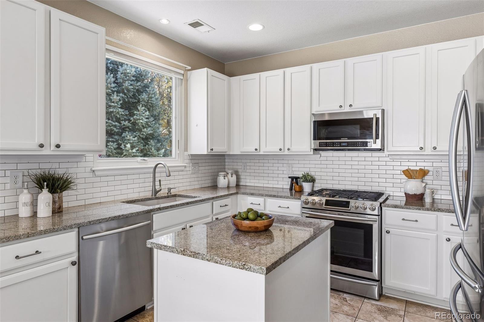 1206 S Flat Rock Circle, aurora&nbsp; House Search MLS Picture