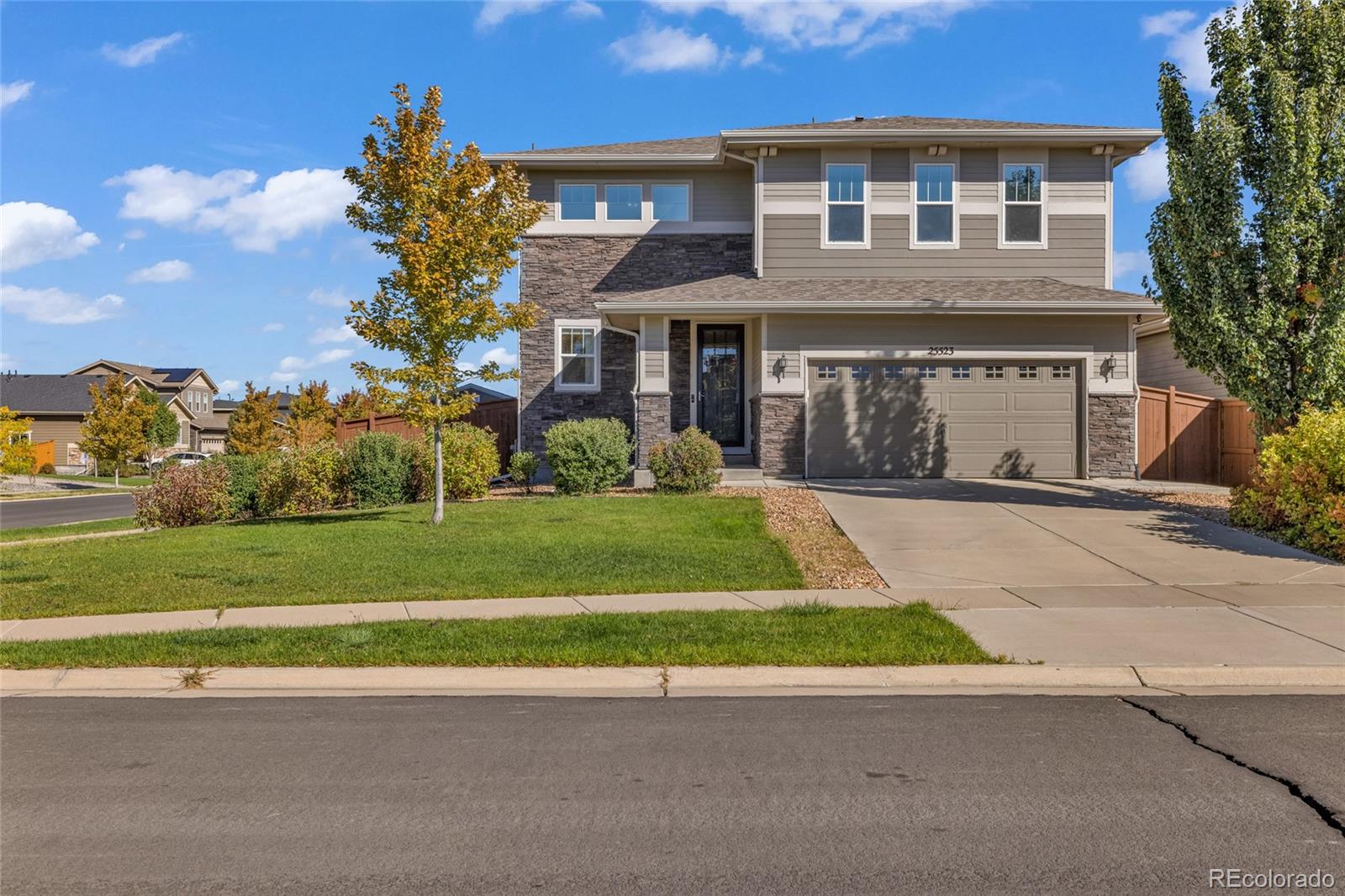  Aurora Home | MLS #: 798520225523 E Byers Drive, Aurora Beds: 3 Baths: 3 Price: $500,000