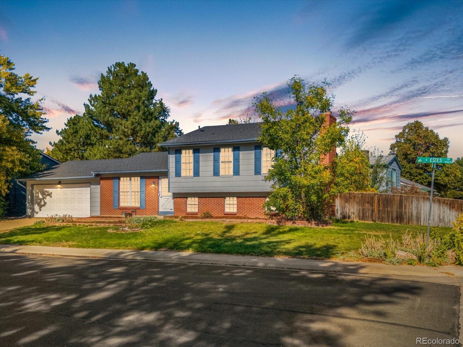  Westminster Home | MLS #: 33339019341  Estes Lane, Westminster Beds: 3 Baths: 2 Price: $565,000