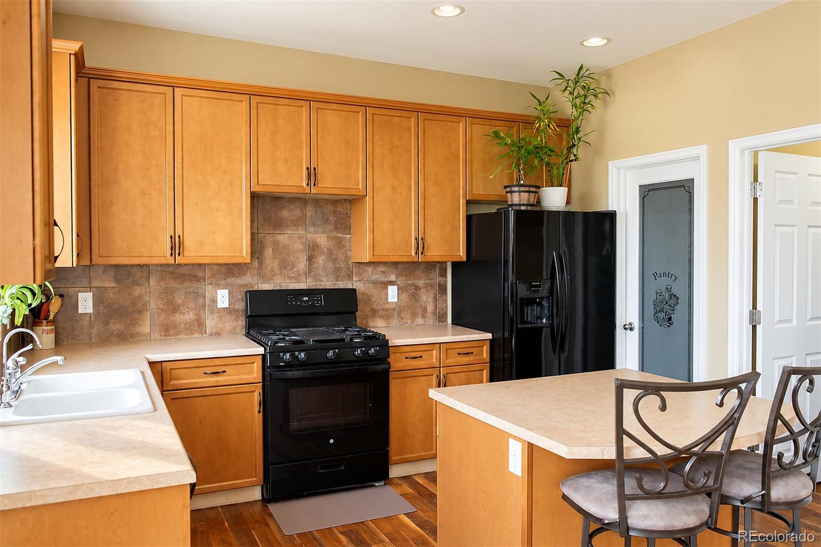 12111  Village Circle, commerce city&nbsp; House Search MLS Picture