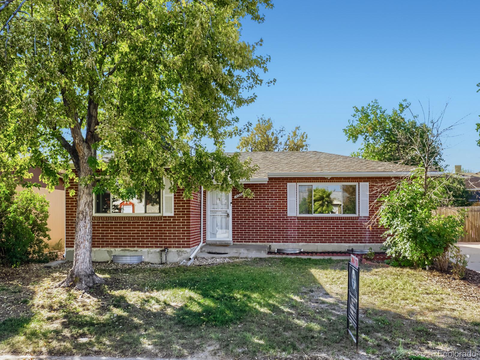  Denver Home | MLS #: 505718014920 E 55th Avenue, Denver Beds: 5 Baths: 2 Price: $425,000
